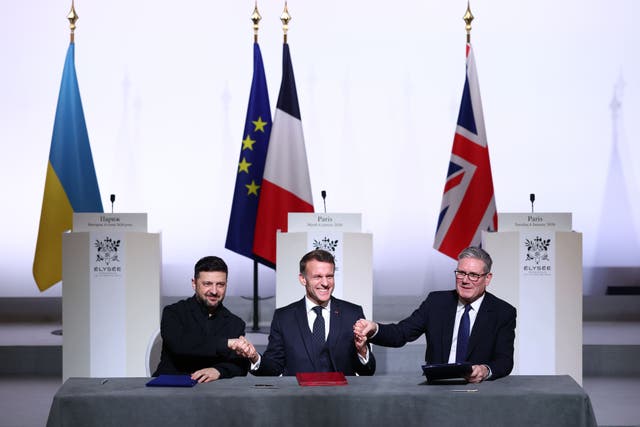 <p>Ukrainian president Volodymyr Zelensky, French president Emmanuel Macron and prime minister Keir Starmer in Paris, following a meeting with members of the ‘coalition of the willing’</p>