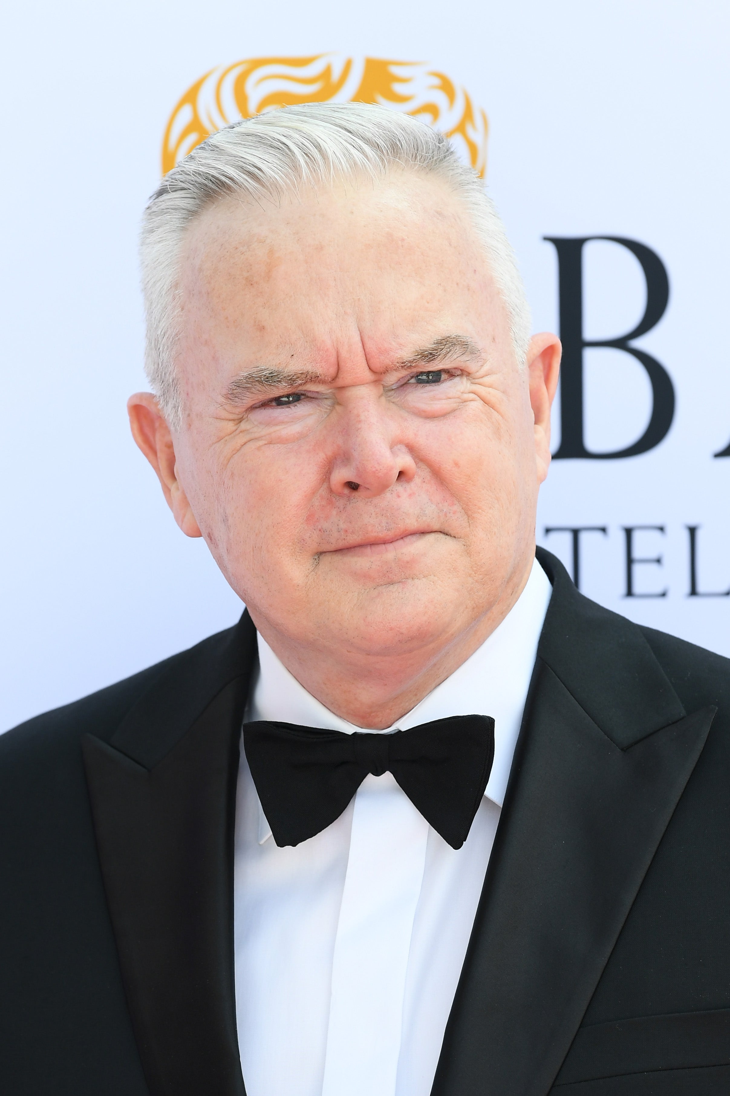 Huw Edwards è stato condannato a sei mesi di carcere e a due anni con sospensione della pena nel settembre 2024