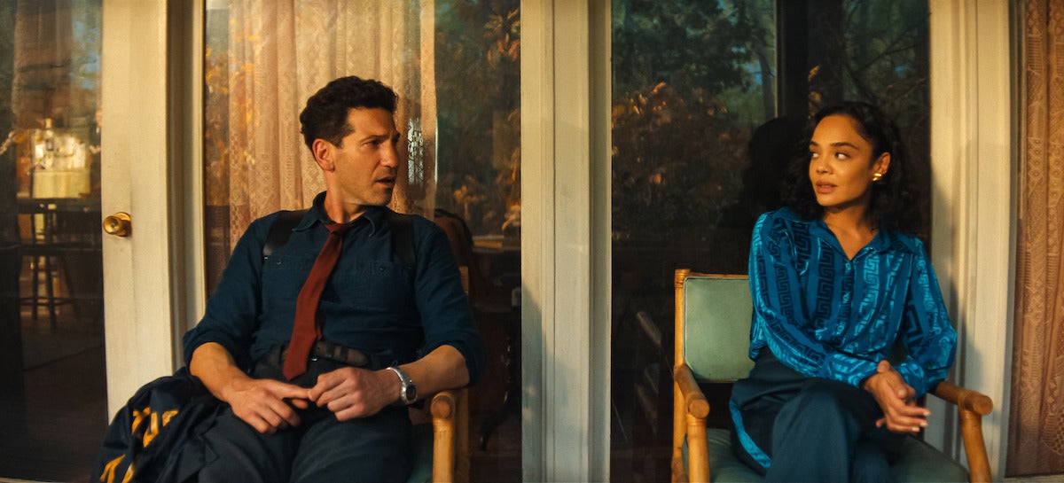 Jon Bernthal e Tessa Thompson interpretam um casal distante em 'His & Hers'