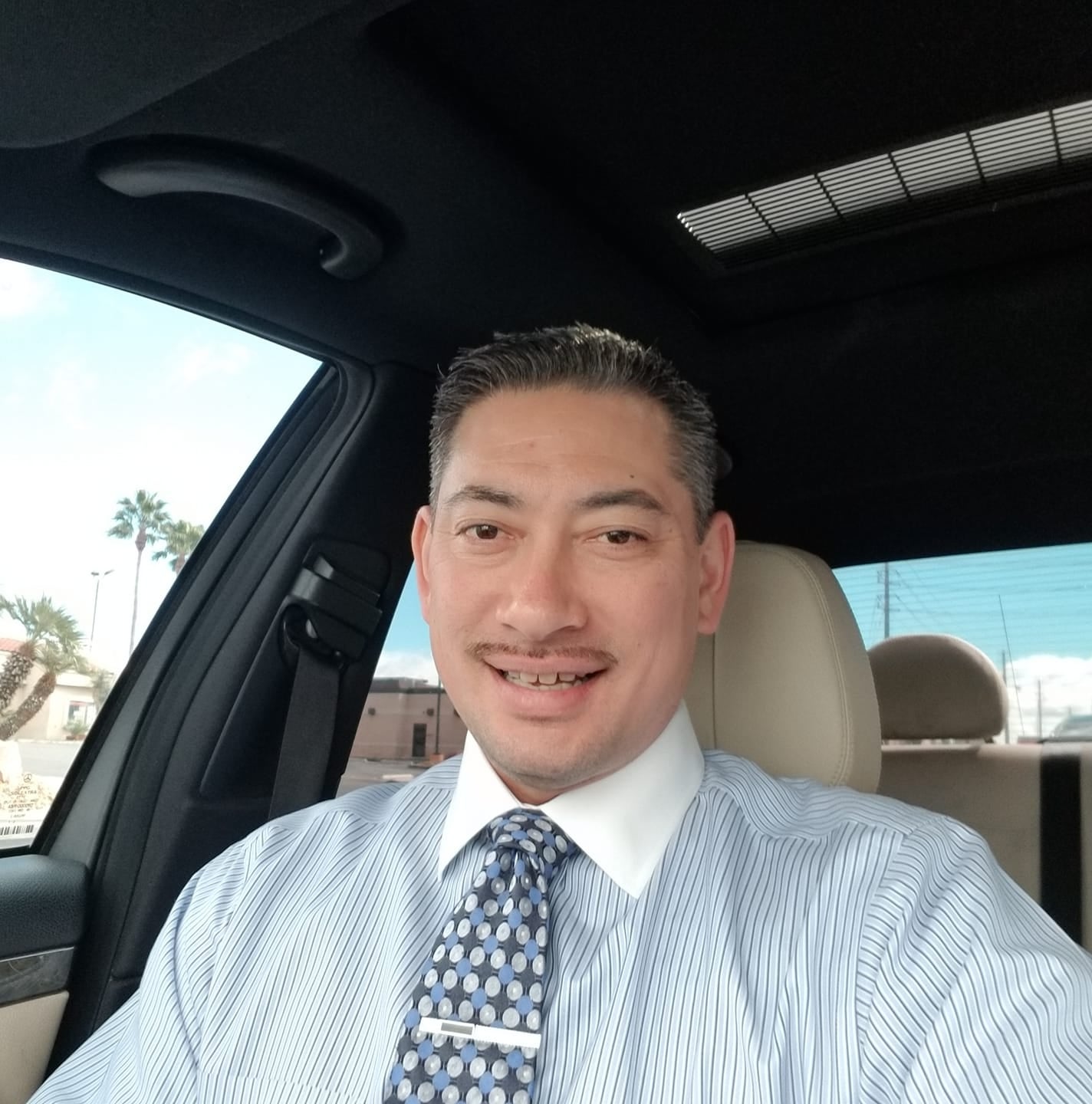 Os promotores disseram que Michaels bateu em Willette com um pedaço de pau antes de decapitá-lo dentro de sua casa em Henderson, em 6 de agosto de 2023.