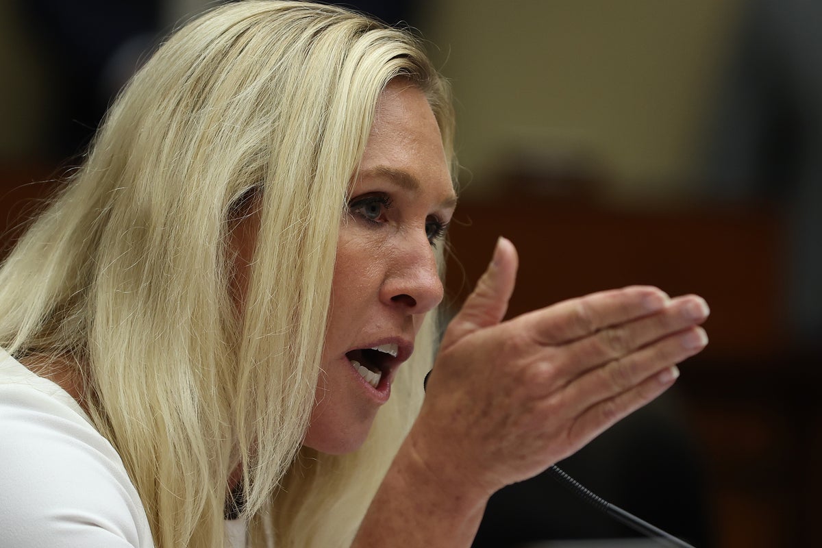 Former Trump ally sounds the alarm to MAGA over midterms: ‘Good luck trying to get women to vote for you’