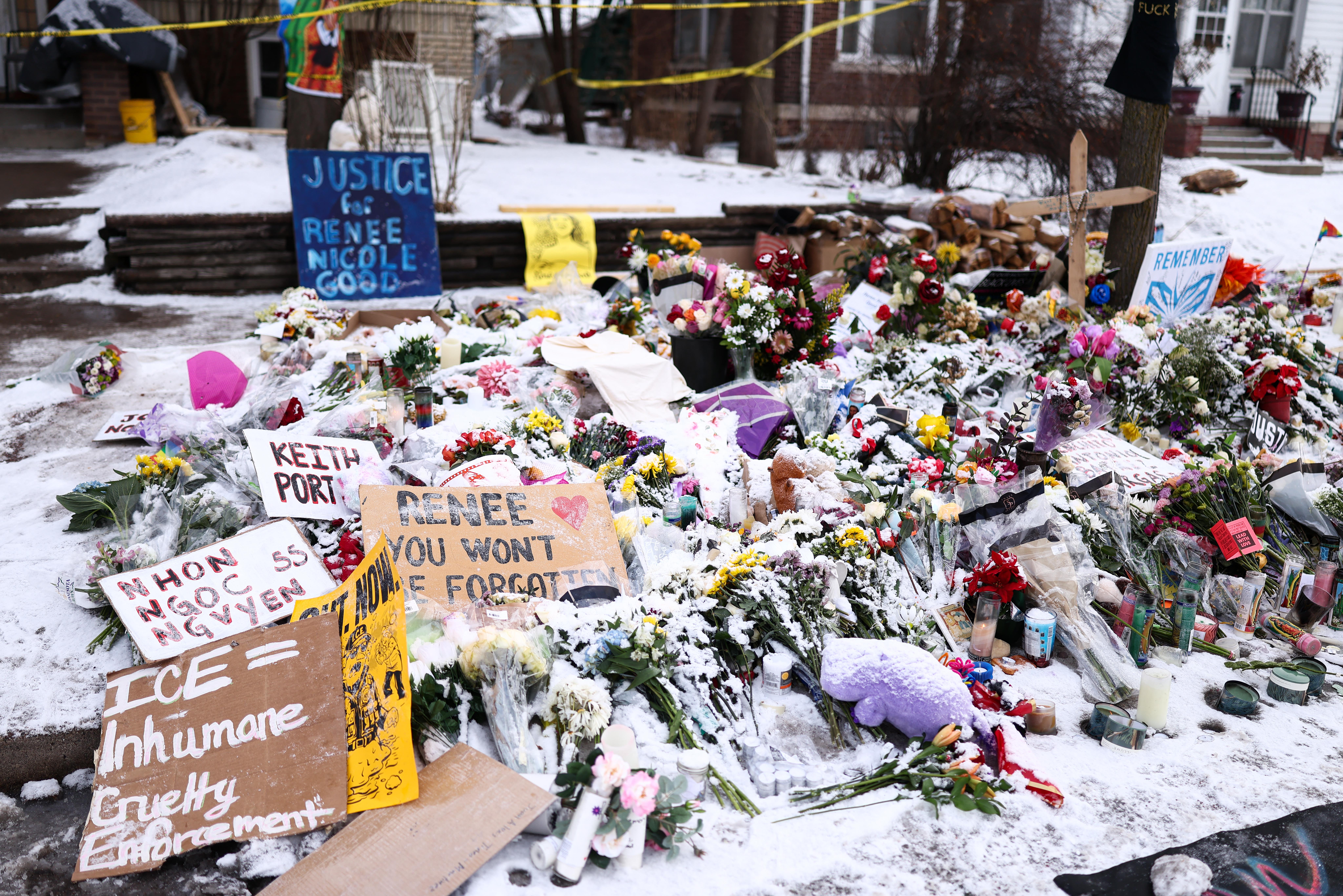 <p>A memorial for Renee Nicole Good, who was killed by an ICE agent in Minneapolis earlier this week</p>