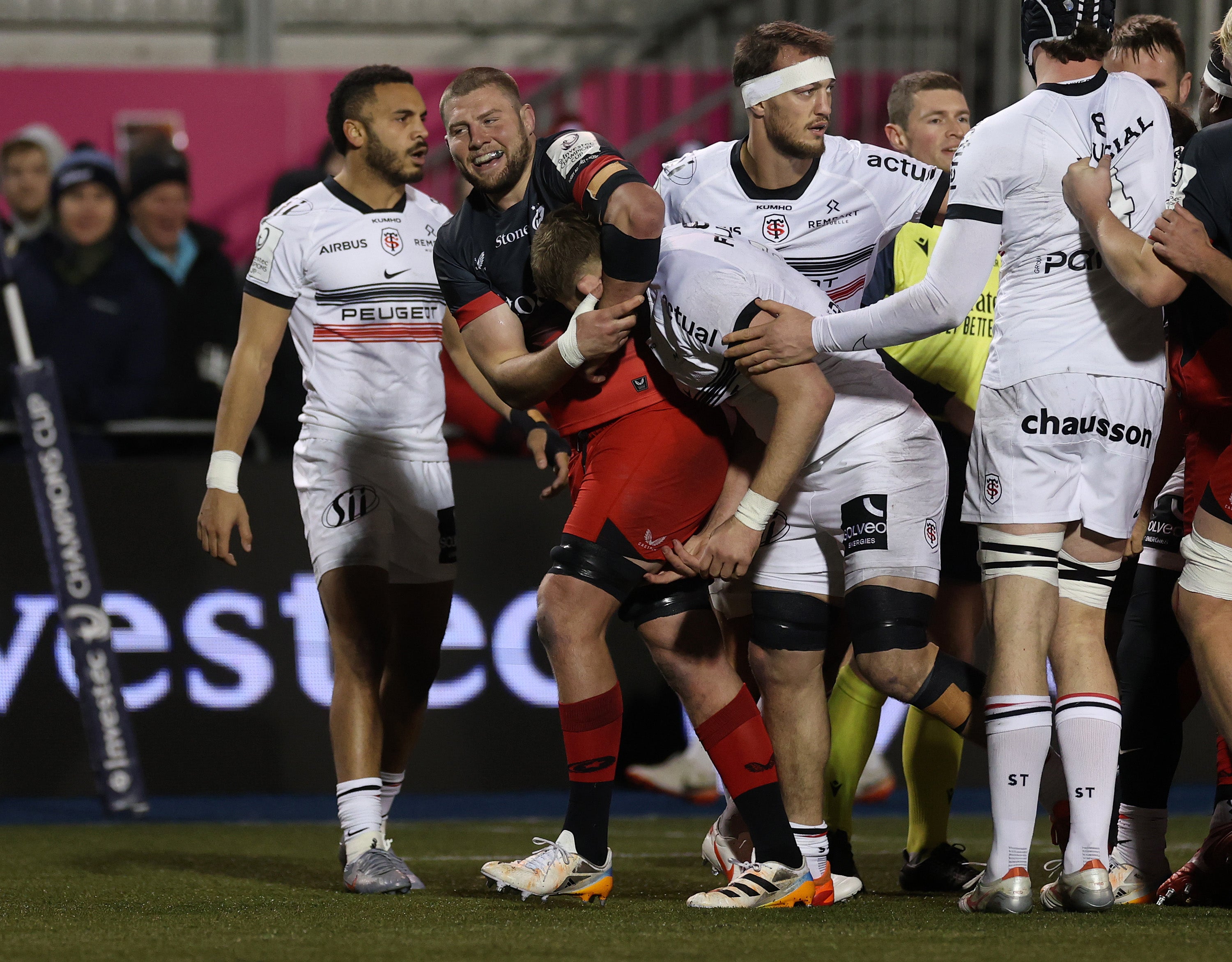 Tom Willis got the better of big brother Jack