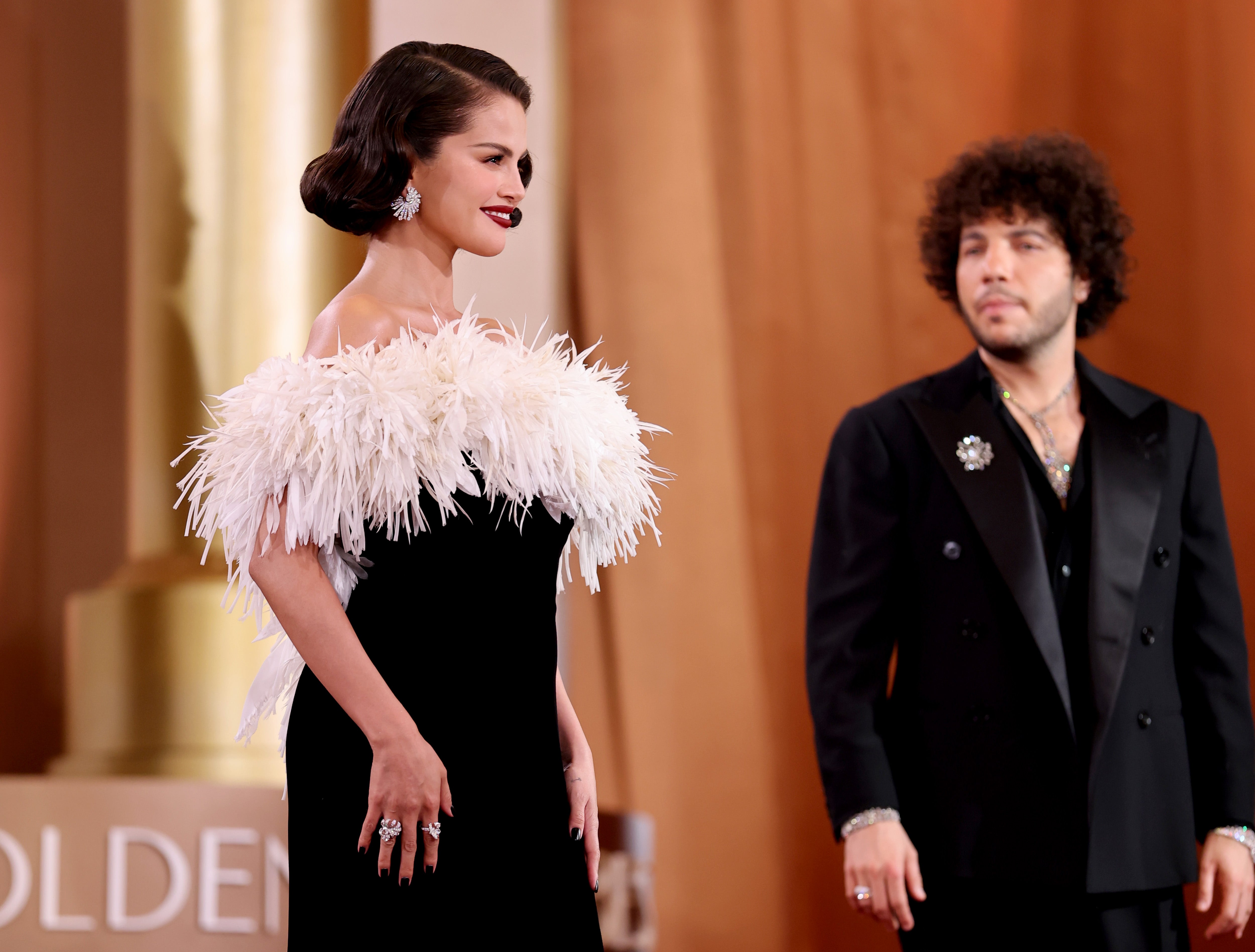 Gomez, who attended the event with her husband Benny Blanco, oozed old school glamor in her ensemble