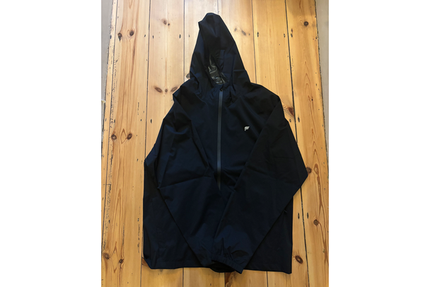 best men's waterproof jacket indybest review Fabletics the waterproof rain jacke
