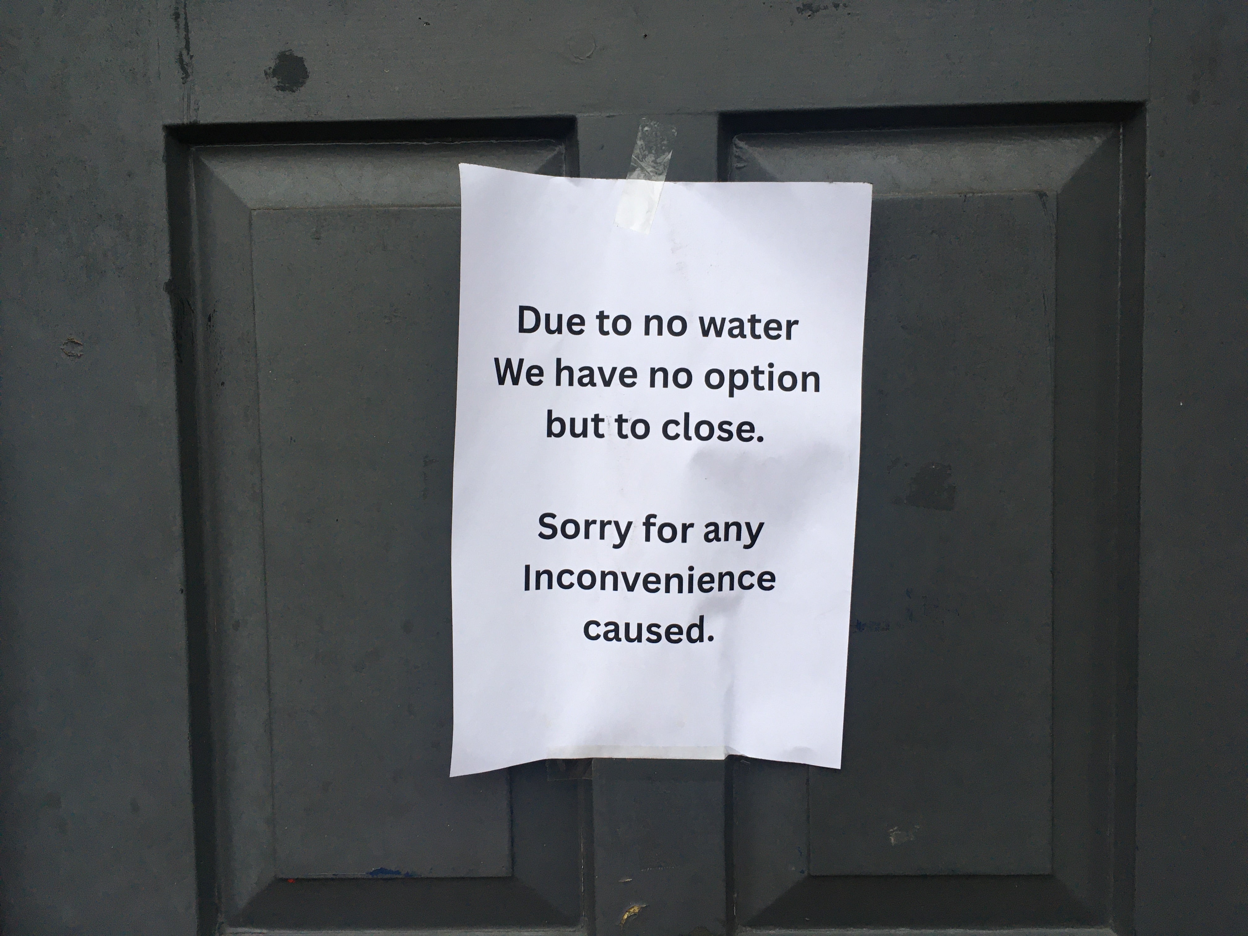 A sign outside The Bull pub in Tunbridge Wells, which has been forced to close due to the latest water outage