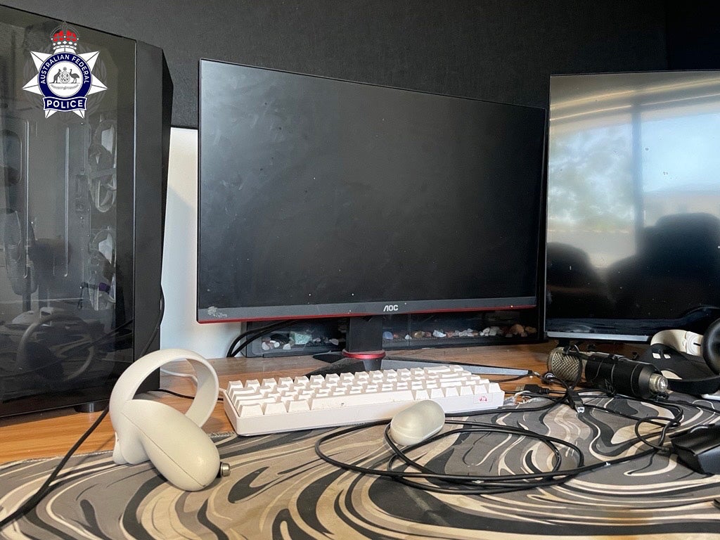 <p>Australian police charge a teenaged boy for allegedly making hoax calls to US emergency services to report false mass shootings</p>