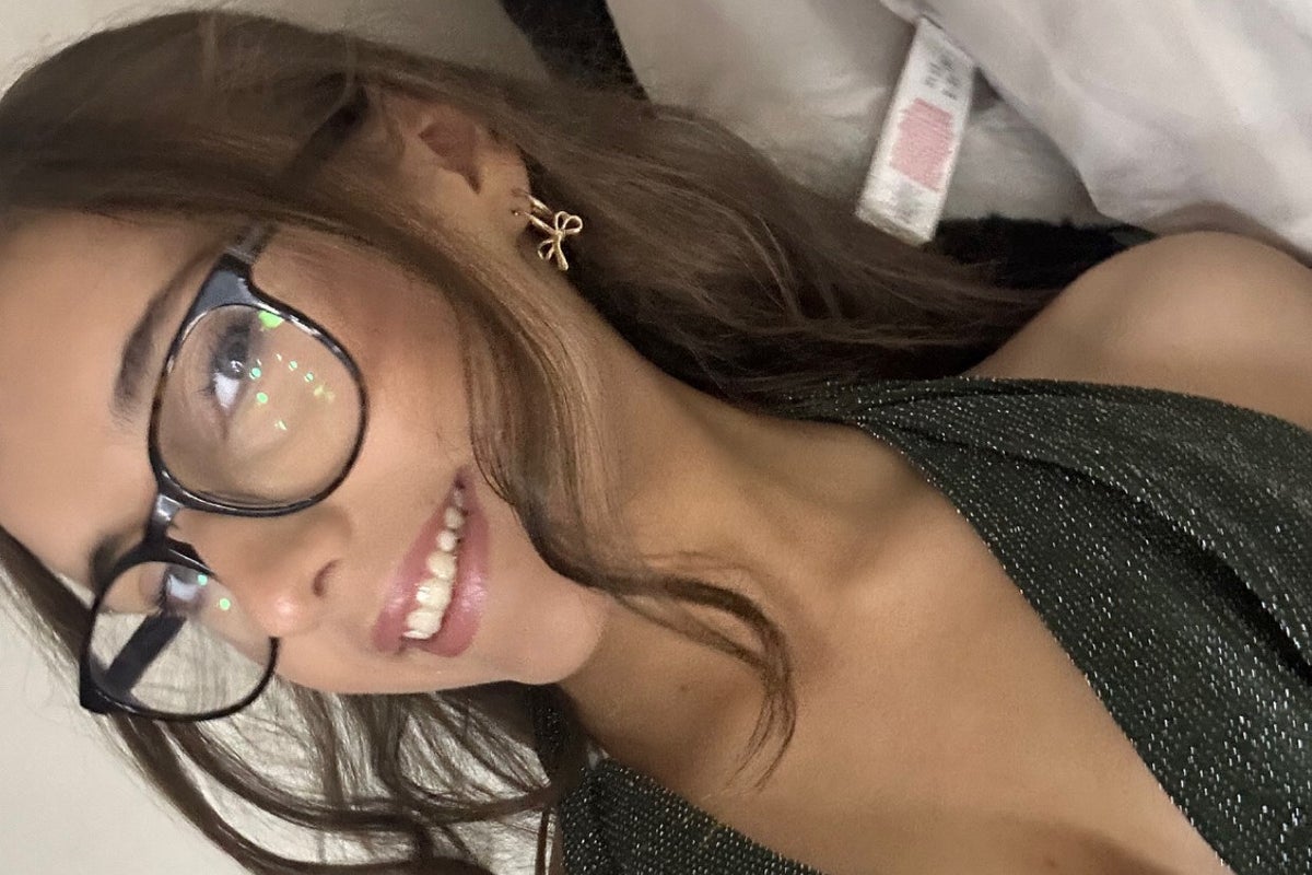 Teen diagnosed with rare, incurable allergy to temperatures below 12C Teen diagnosed with rare, incurable allergy to temperatures below 12C