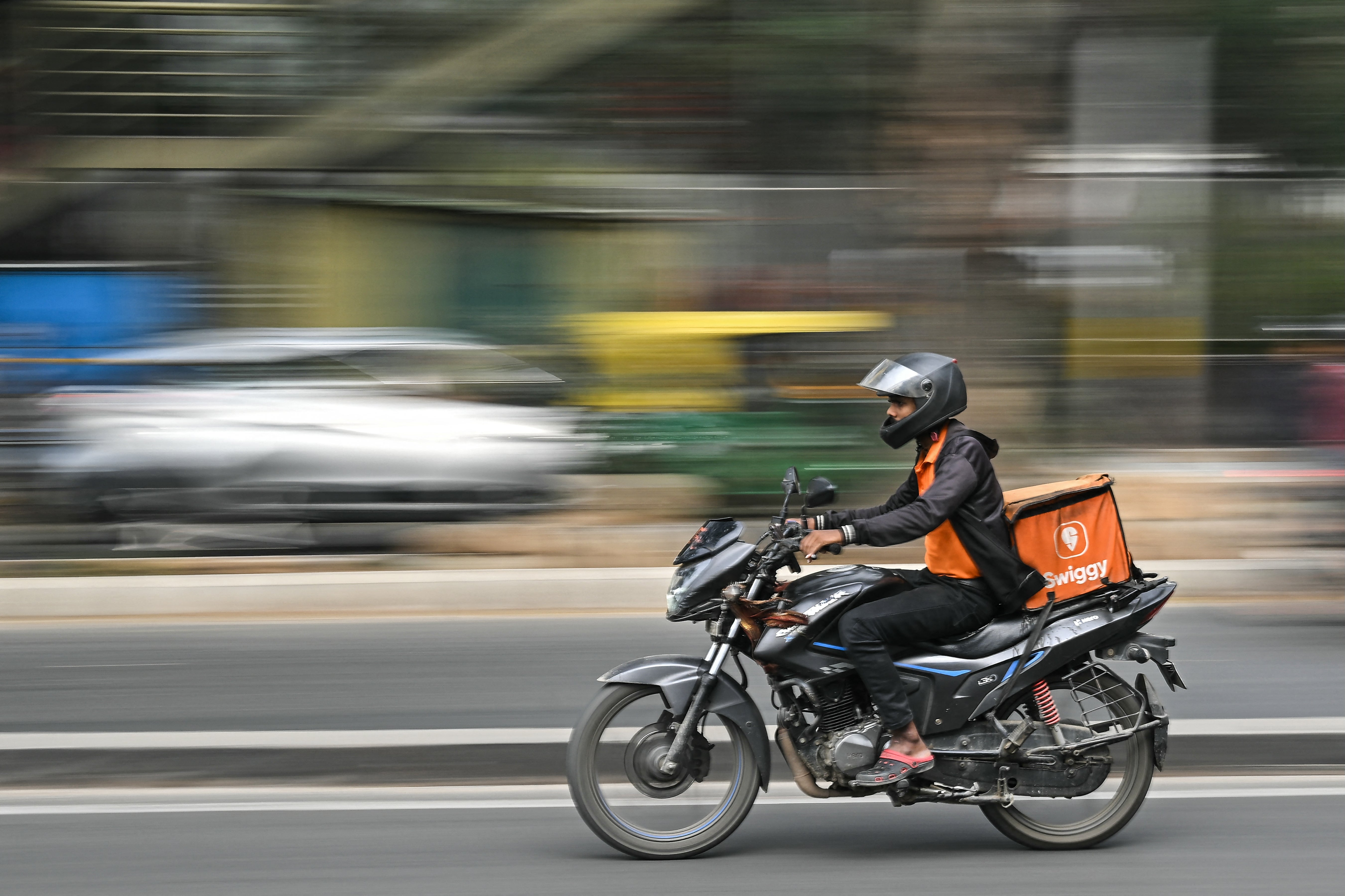 File. Quick-commerce platforms remove ‘10-minute delivery’ promises after government raises concerns over worker safety