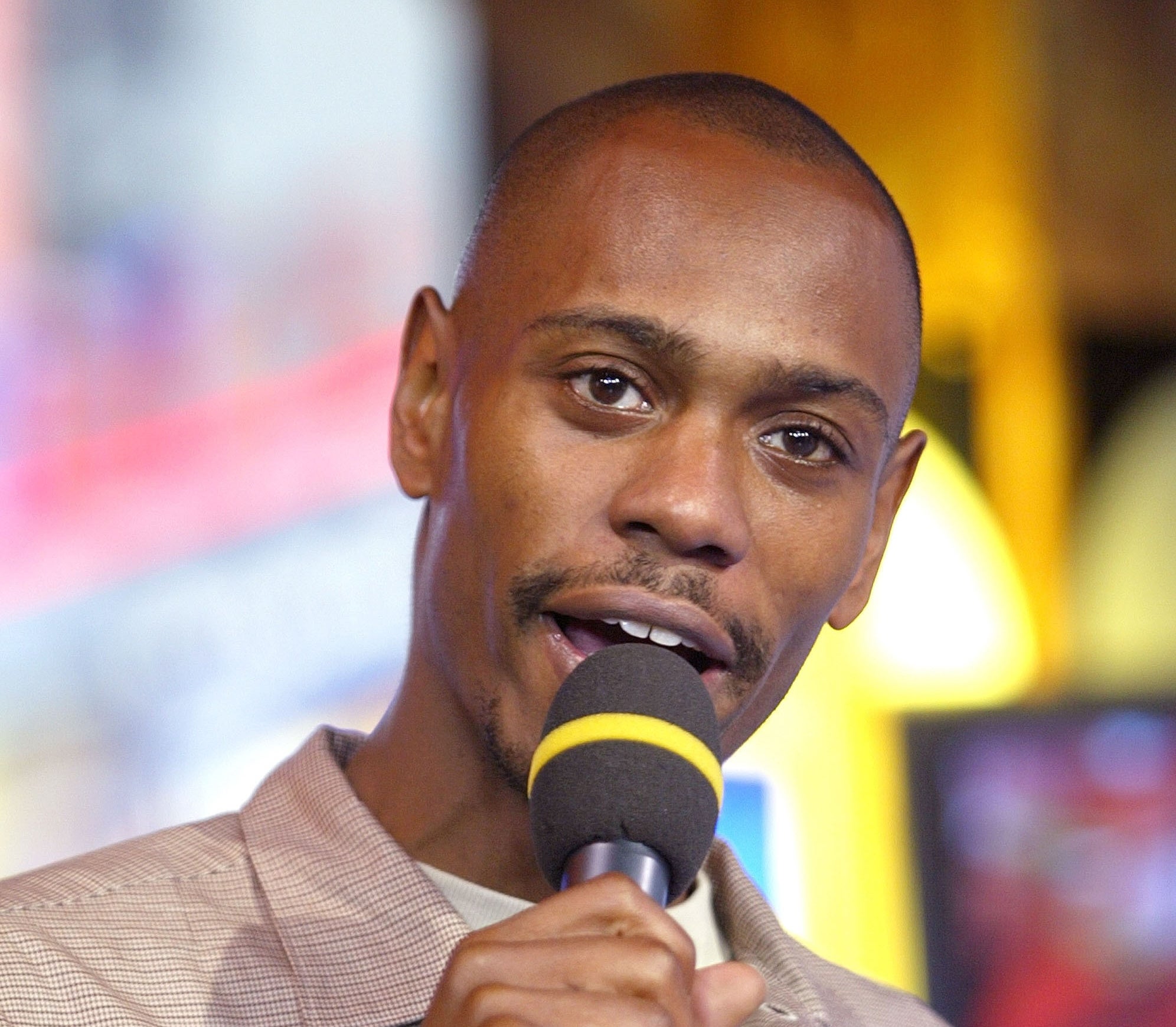 Dave Chappelle performing a set at MTV Studios in 2003