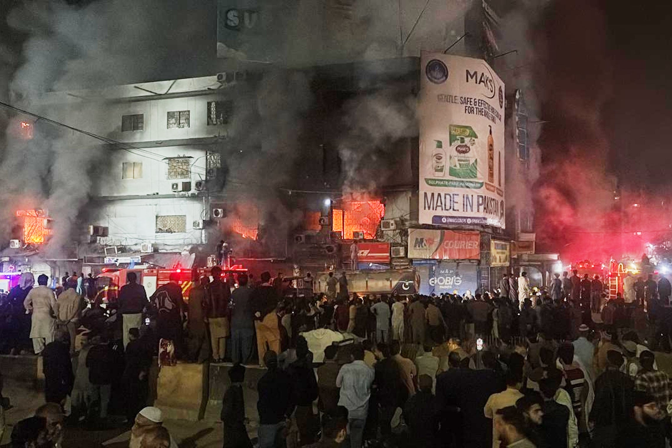 Pakistan Shopping Mall Fire