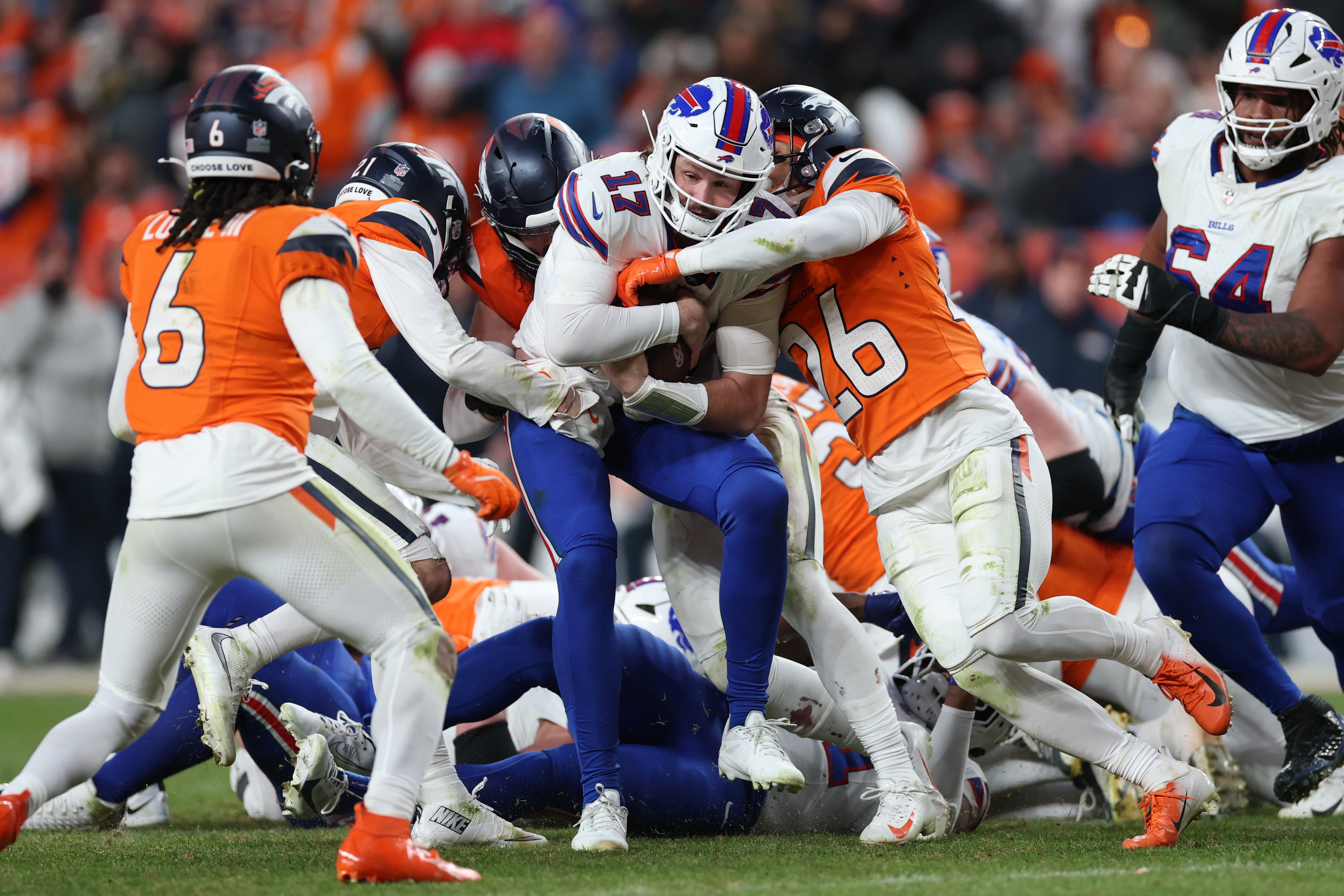 Buffalo Bills suffered a narrow defeat by Denver Broncos on Saturday
