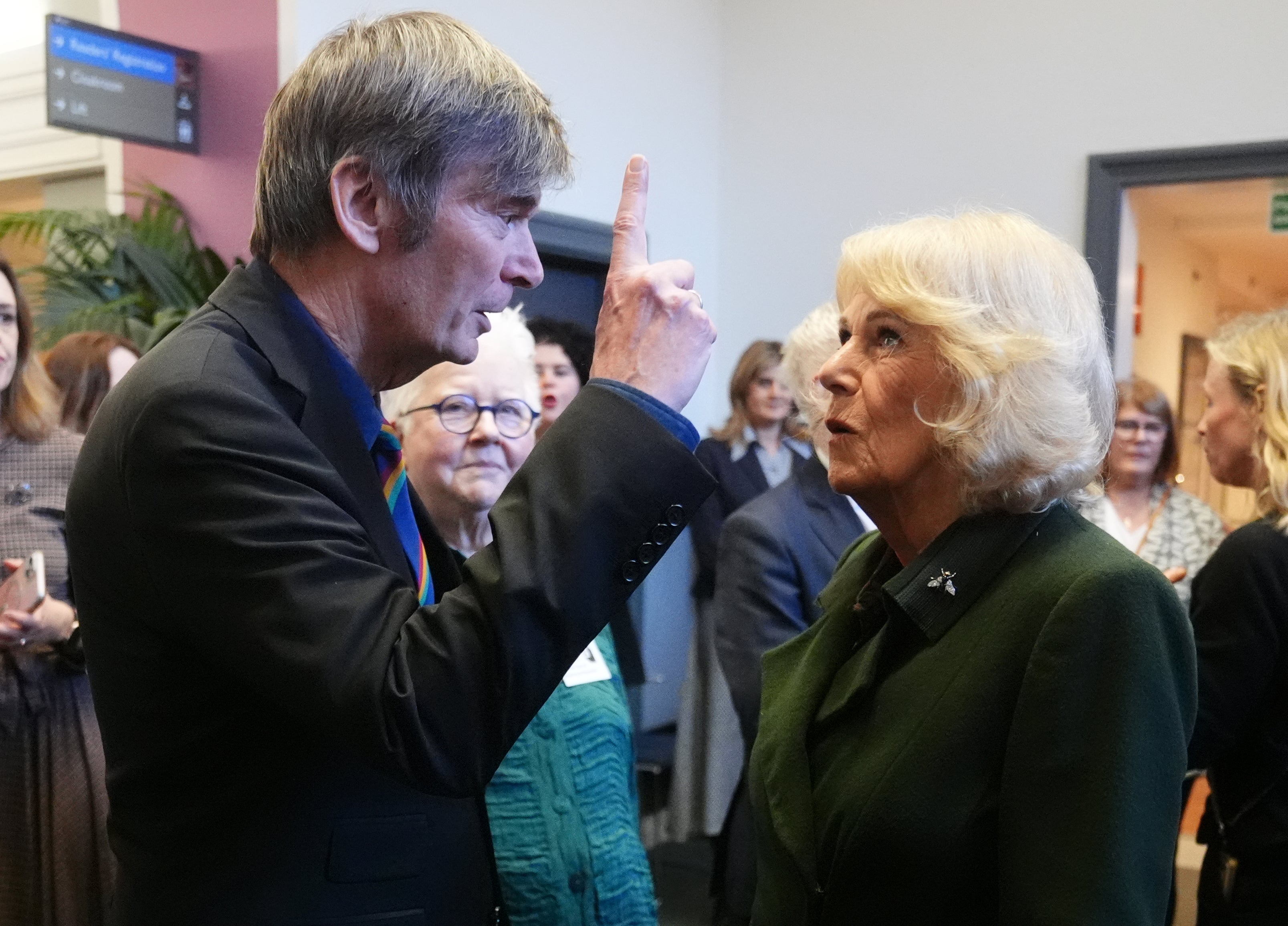The Queen speaking with author Sir Ian Rankin