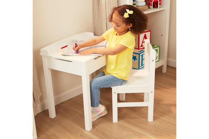 Best kids desk Indybest review Melissa & Doug wooden lift-top desk and chair