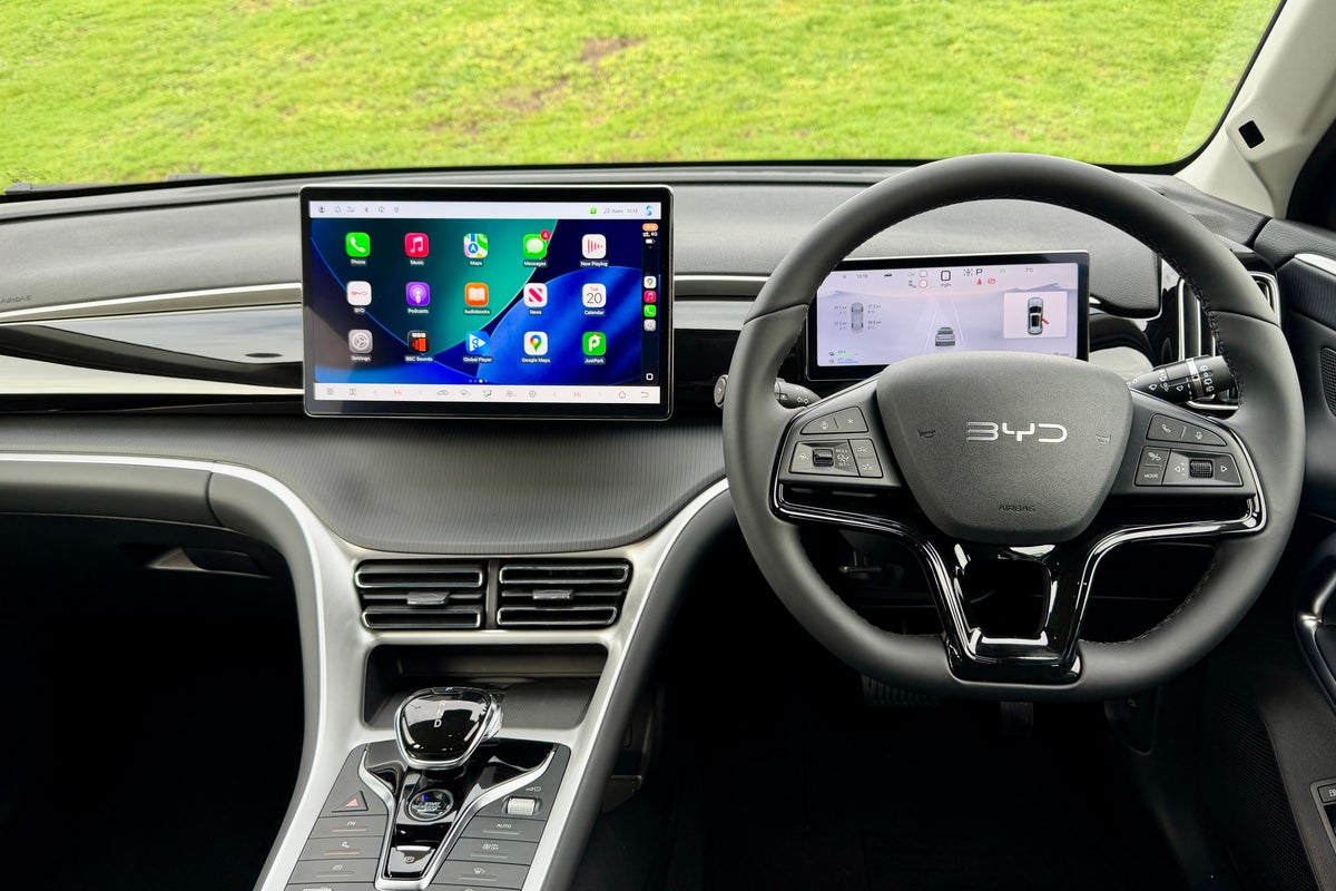 China is bringing back buttons – and it’s time the rest of the car industry did, too China is bringing back buttons – and it’s time the rest of the car industry did, too