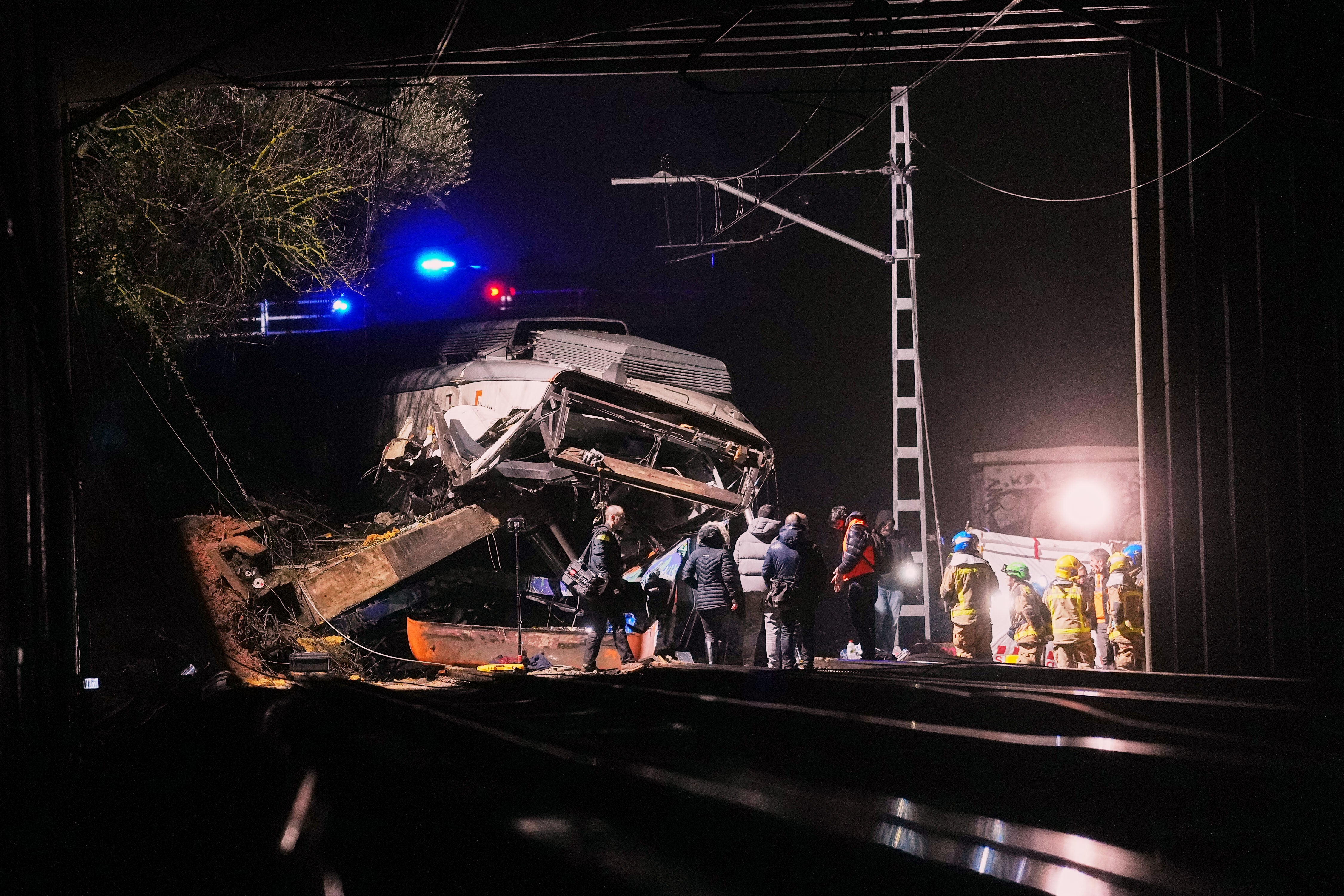 One killed and 15 injured in Spain train crash days after deadly Adamuz collision