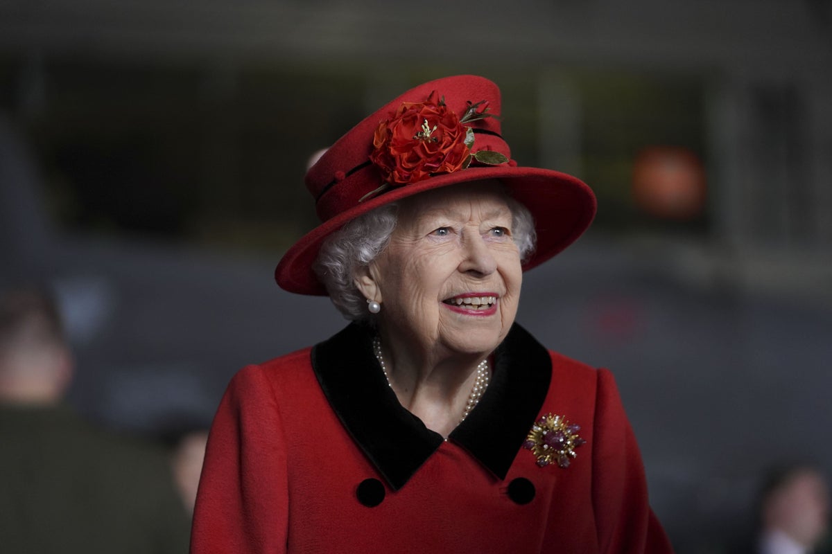 Late Queen’s ‘strong and complex personality’ to feature in national memorial