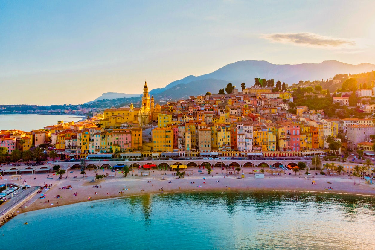 Menton marks the eastern end of the Côte d’Azur and is home to a harbor worthy of a painting