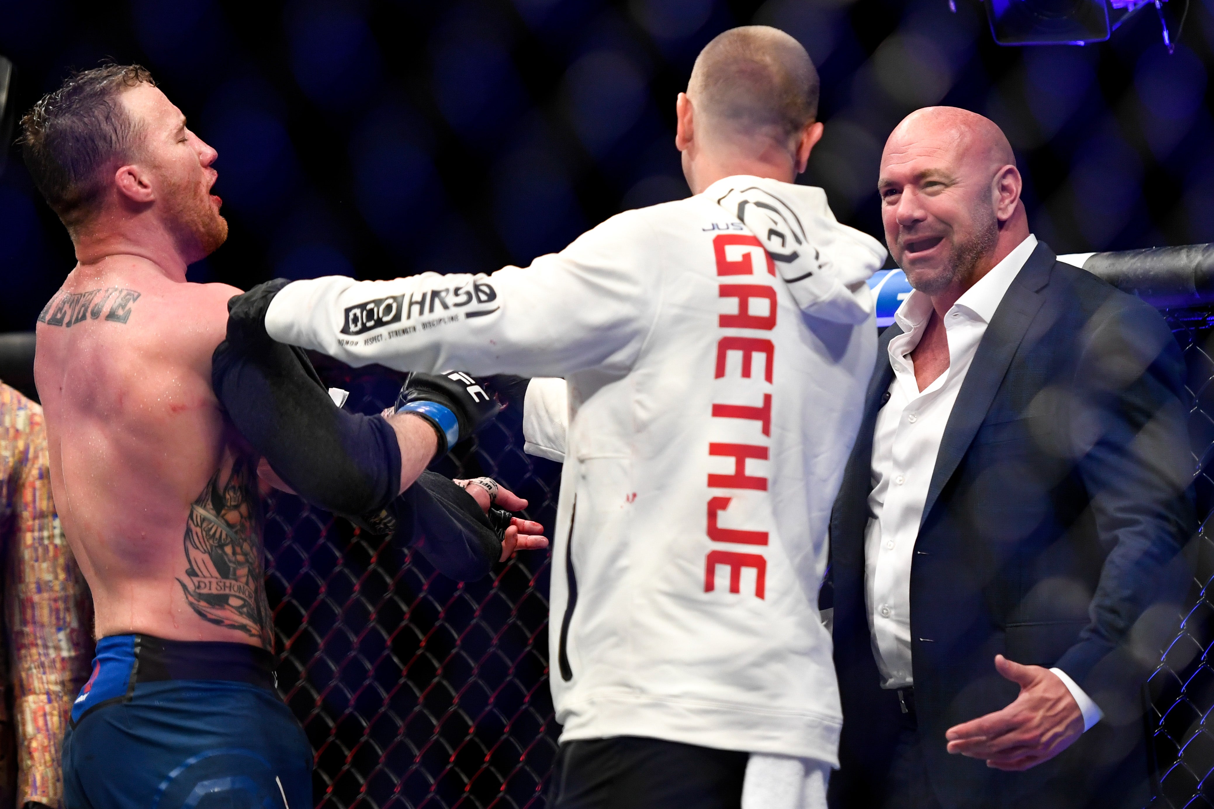 Justin Gaethje (left) with coach Trevor Wittman and UFC president Dana White in 2020