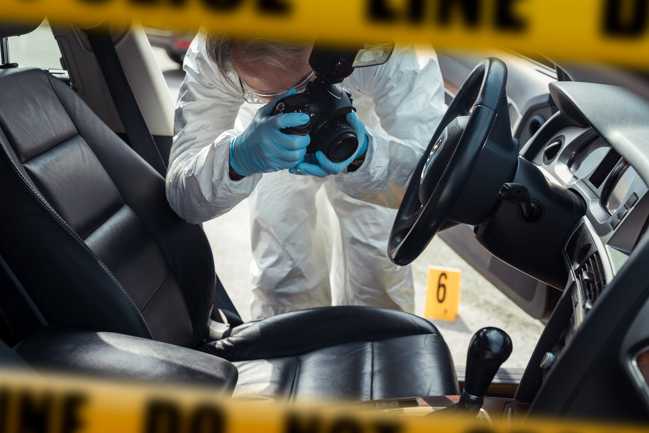 O país que mais se assemelha aos Estados Unidos em termos de prova de inocência factual é a República Popular da China.