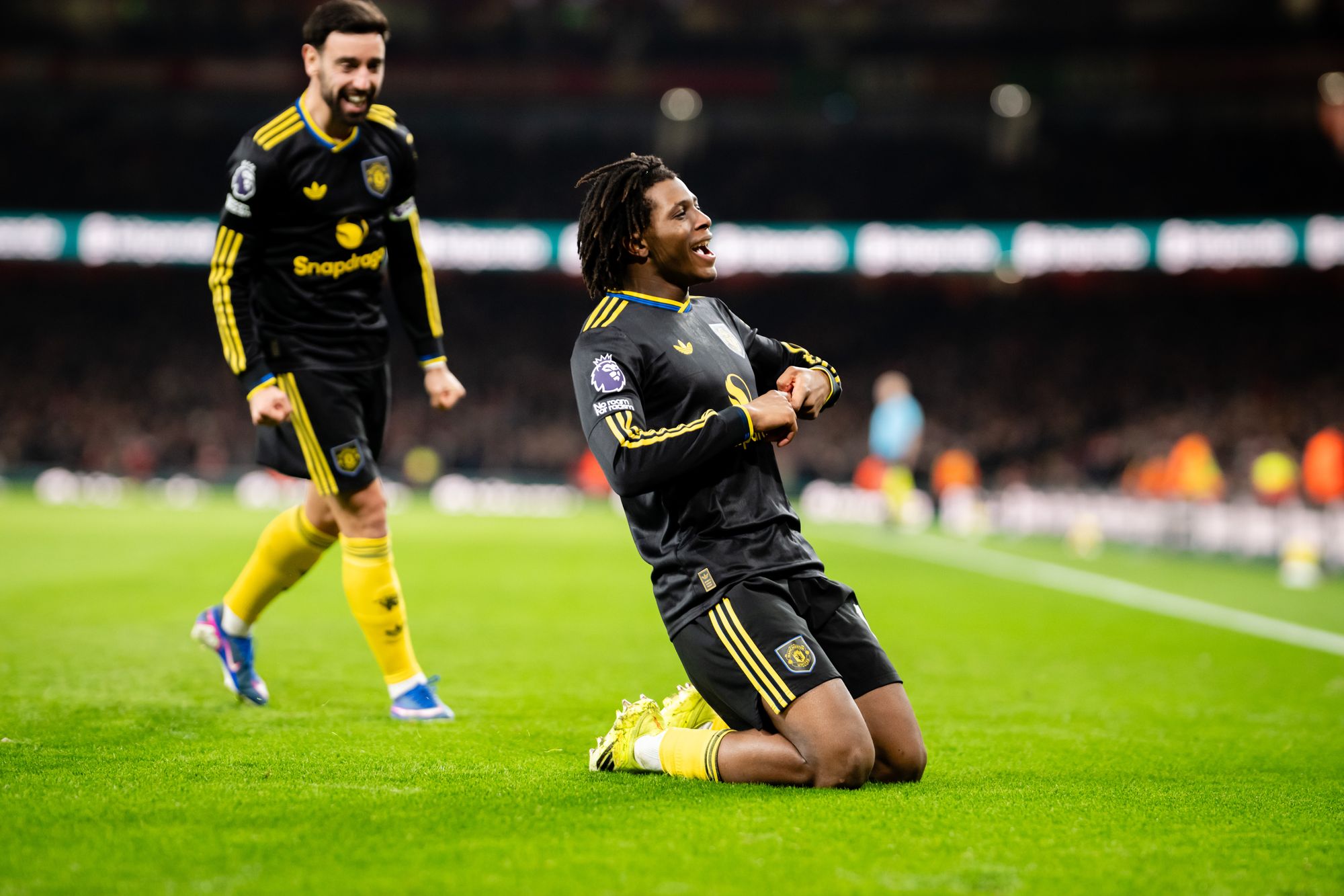 Patrick Dorgu scored a brilliant volley to give Man United the lead