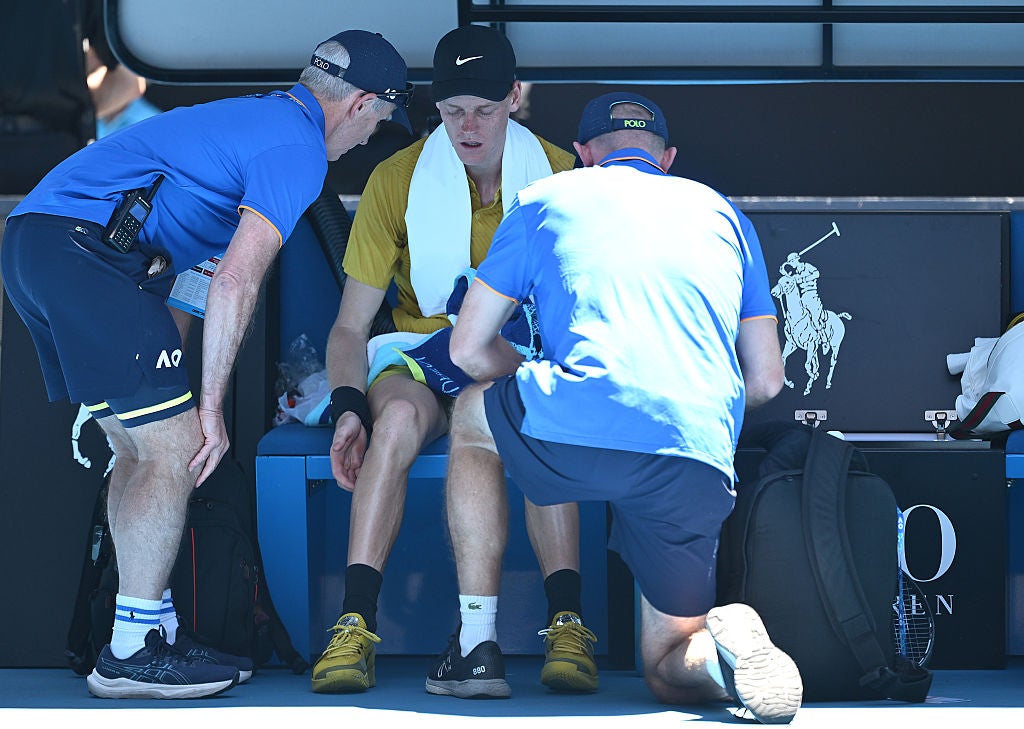 Australian Open heat rules explained as tournament prepares for brutal 46C conditions