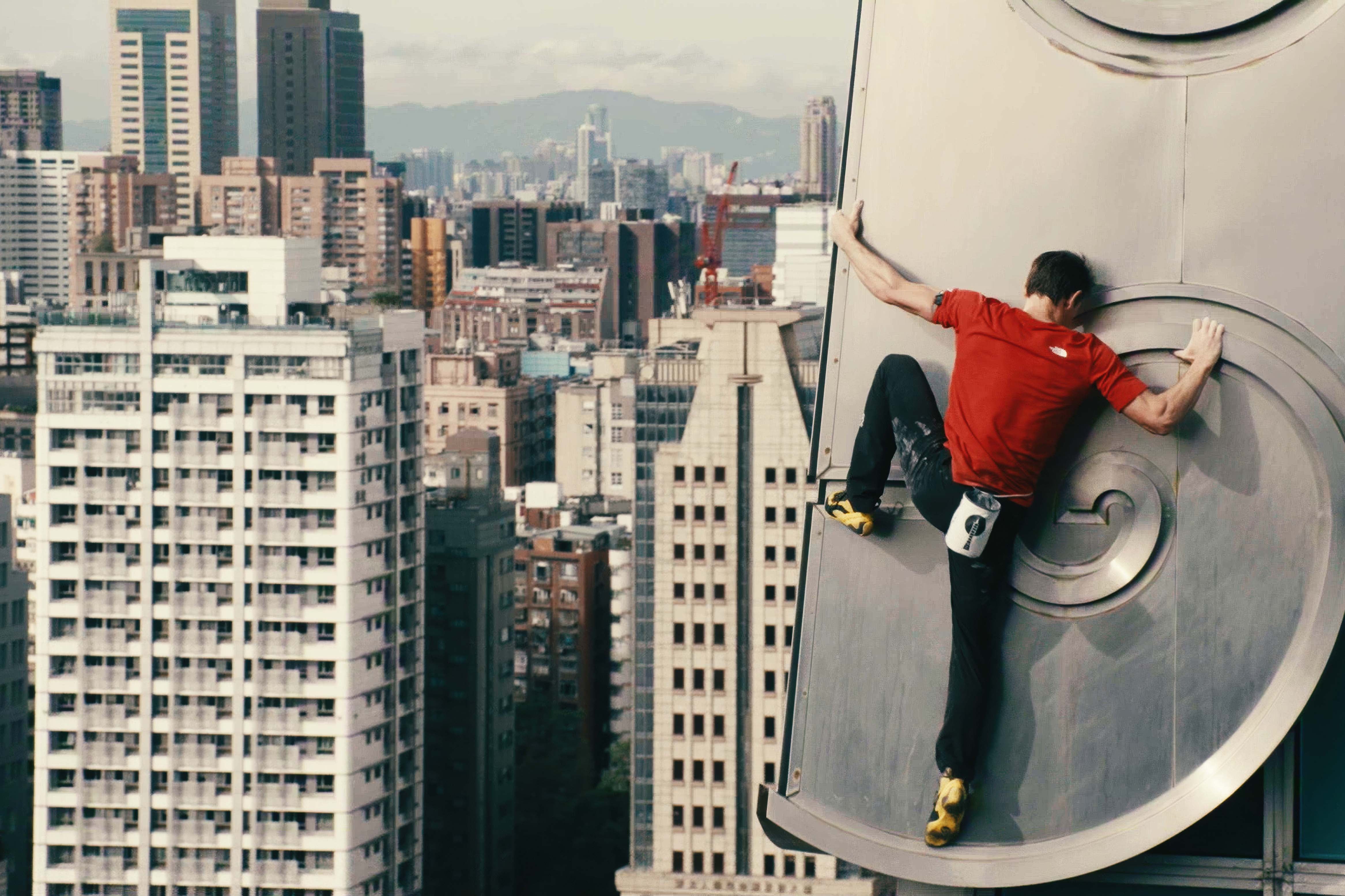 Alex Honnold reveals ‘scariest thing’ about his historic Taipei 101 climb