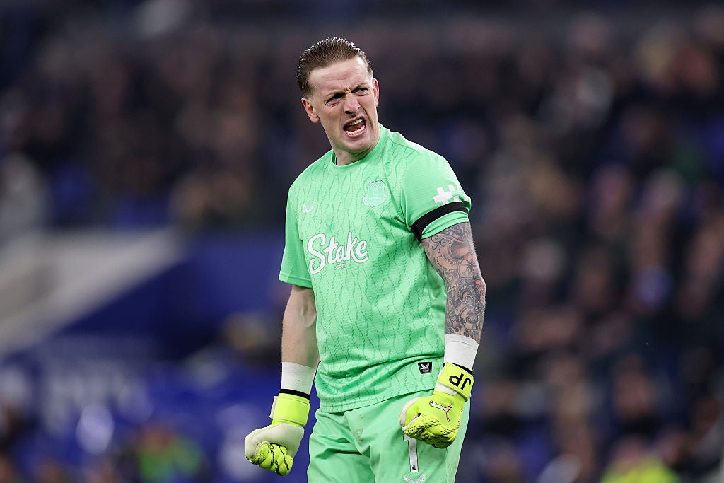 Pickford denied Calvert-Lewin as the sides battled to a draw