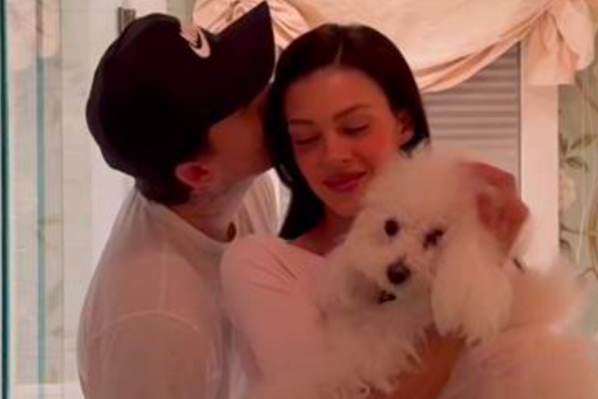 Brooklyn Beckham returns to social media amid family feud