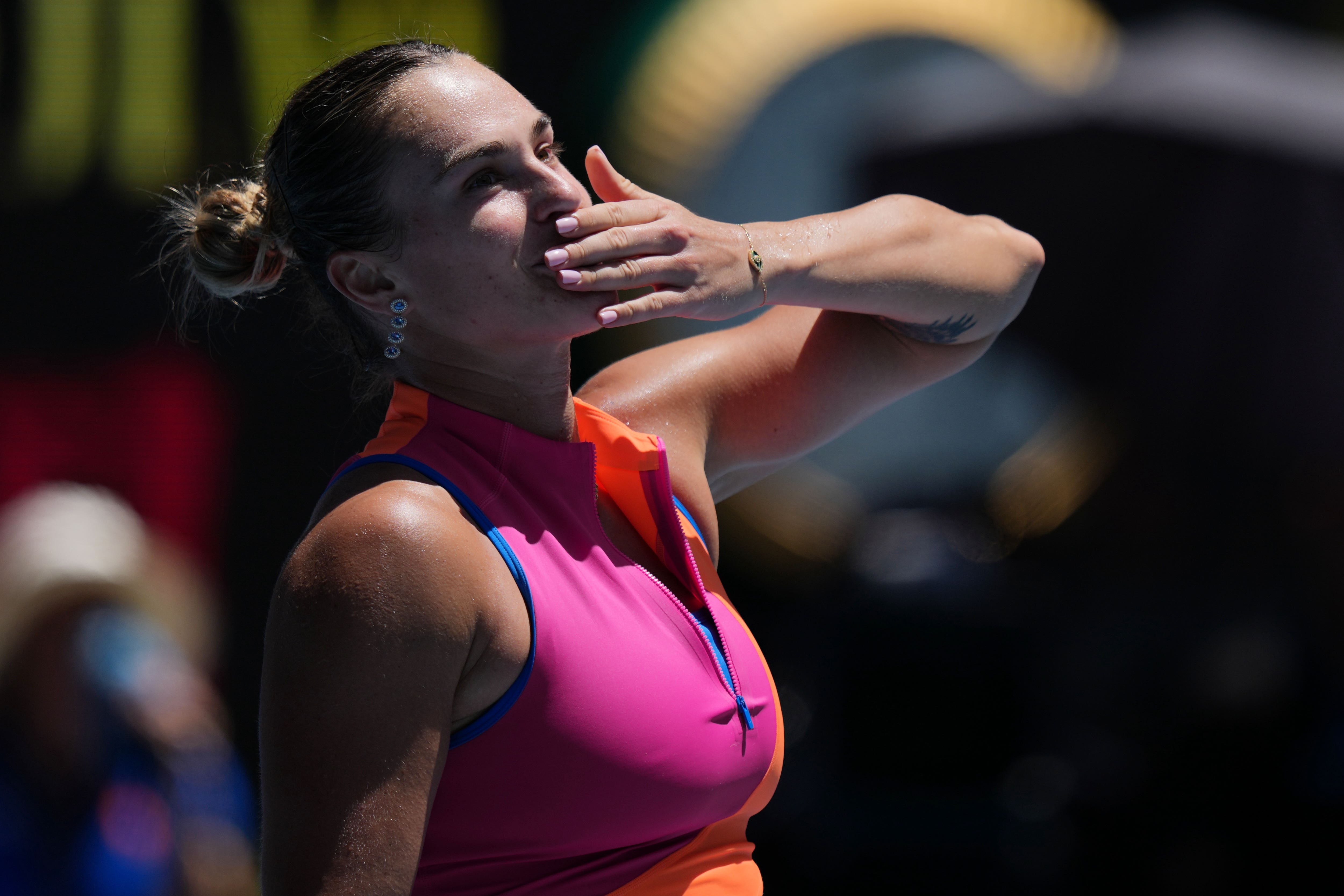 Aryna Sabalenka blows a kiss after beating Iva Jovic (Aaron Favila/AP)