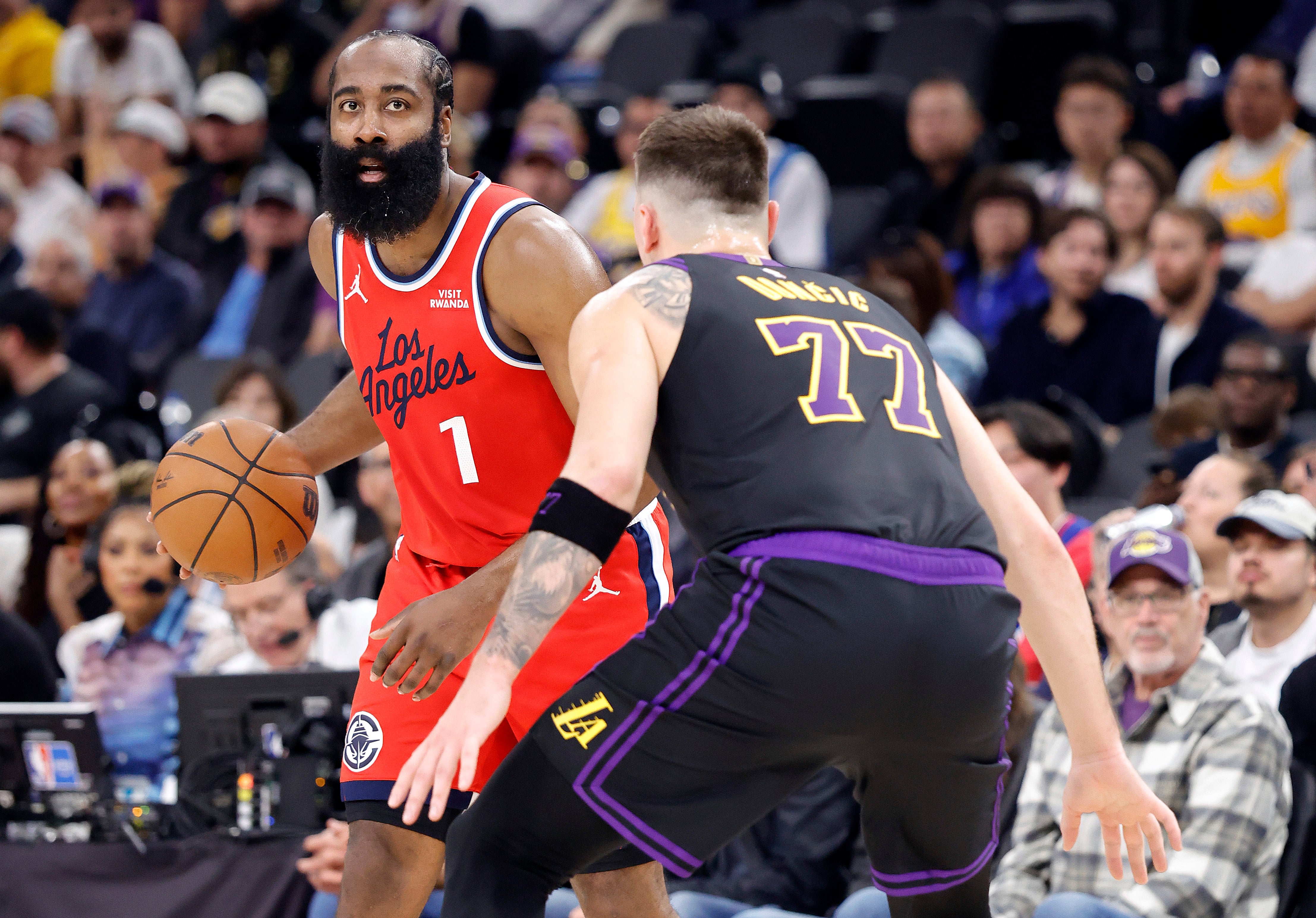 <p>Los Angeles Clippers’ blogger, Robert Flom, tweeted that he would eat his post if the team achieved a 15-3 record at any point during the season</p>
