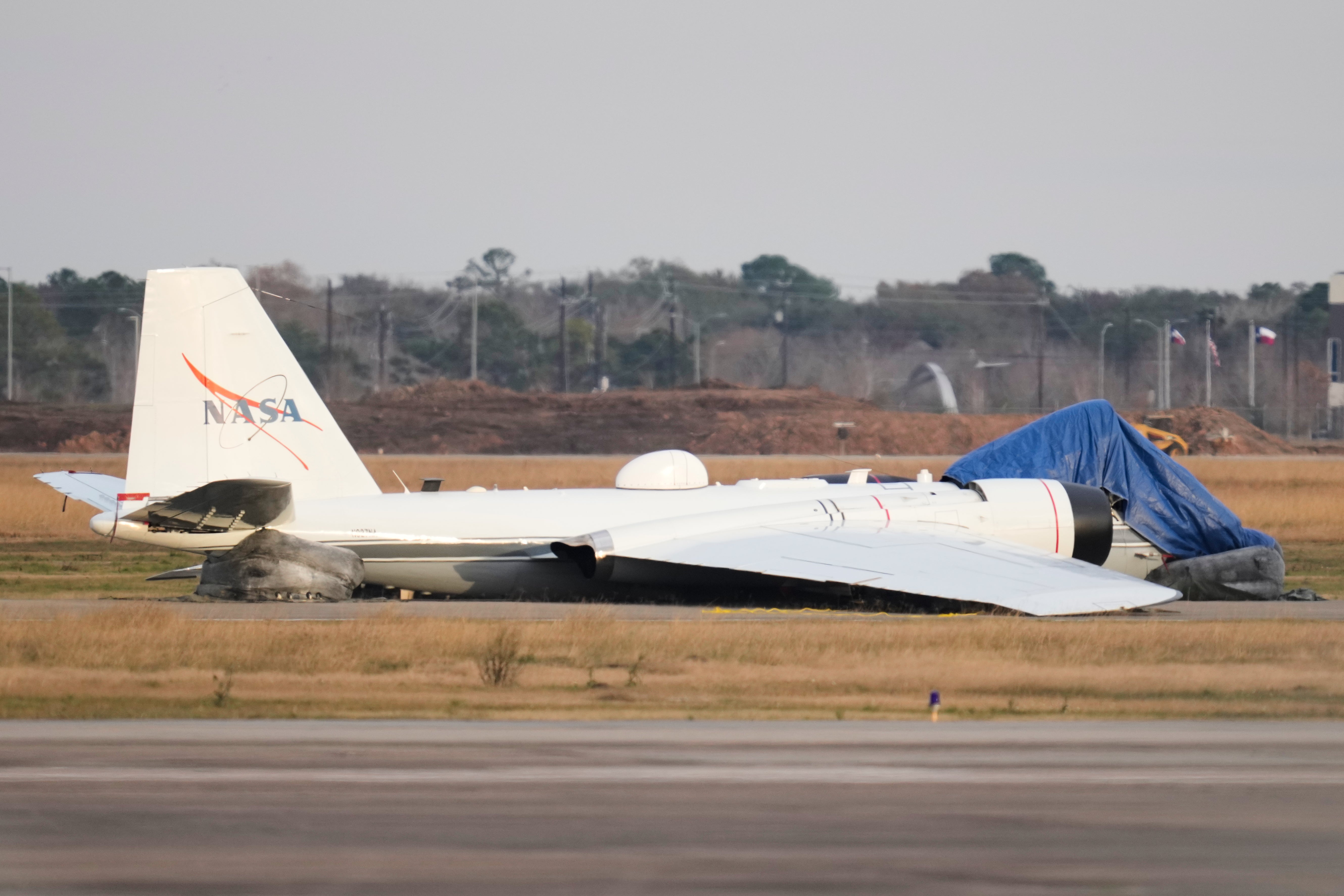 NASA Aircraft Belly Landing