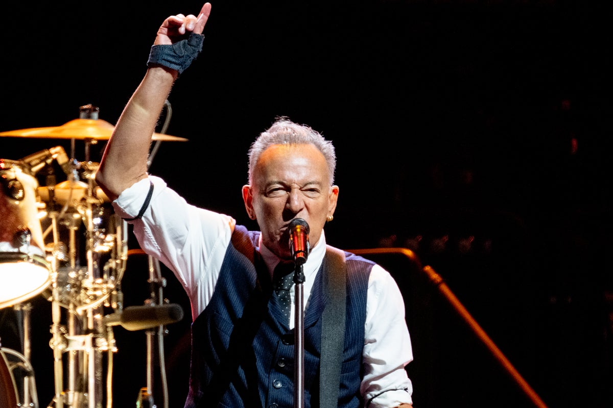 Bruce Springsteen to kick off new tour in Minneapolis amid criticisms of ...