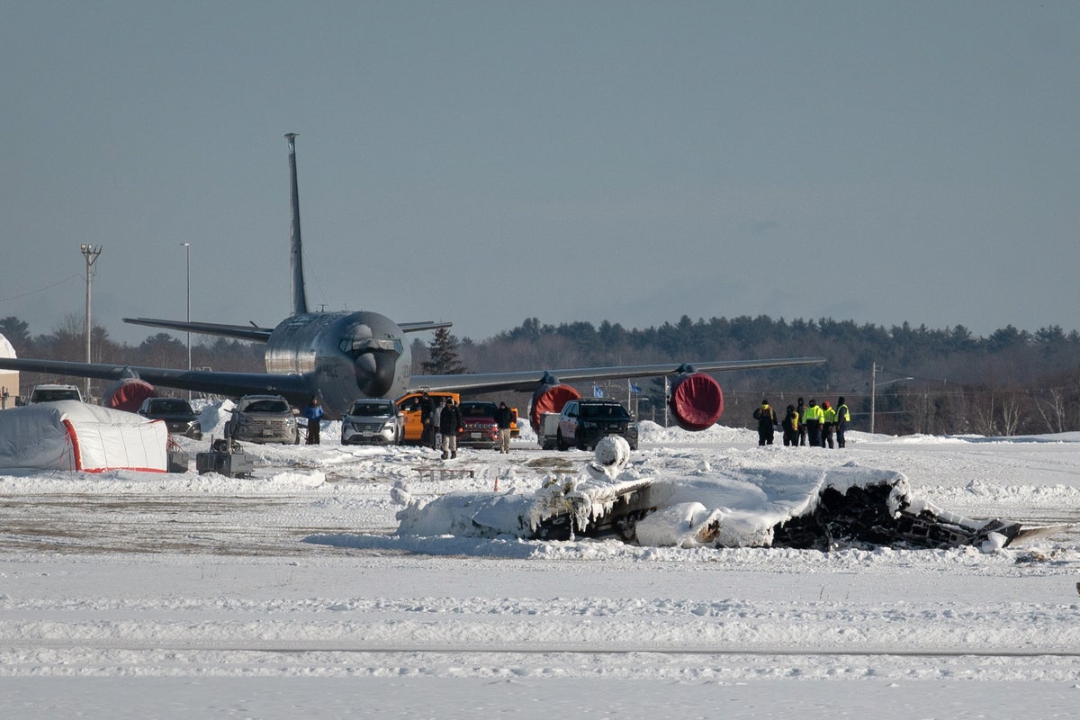 Investigation into Maine plane crash that killed 6 held back by snow and winter weather