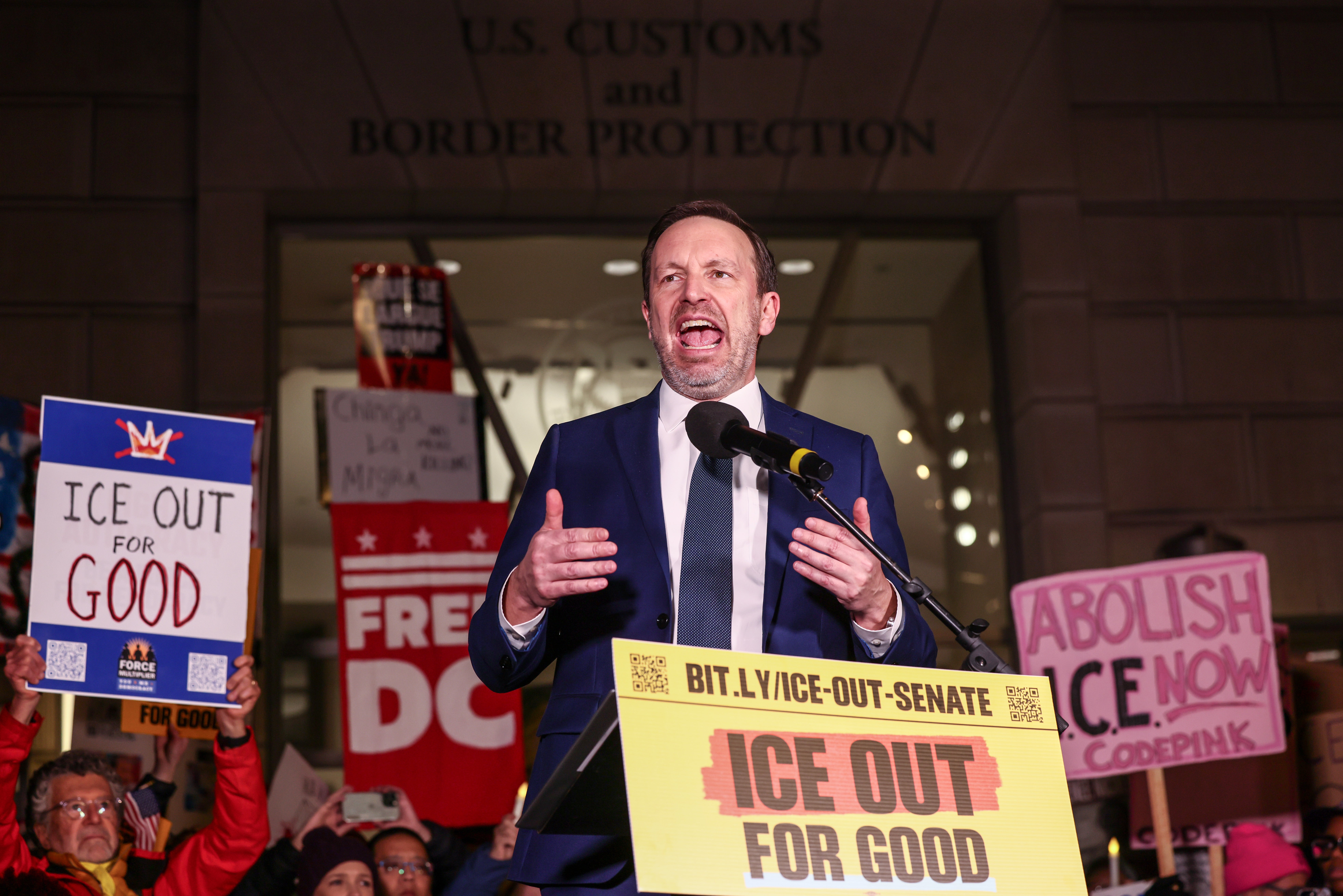 Sen. Christopher Murphy (D-CT) said he thinks Republicans don’t want to be left defending ICE.