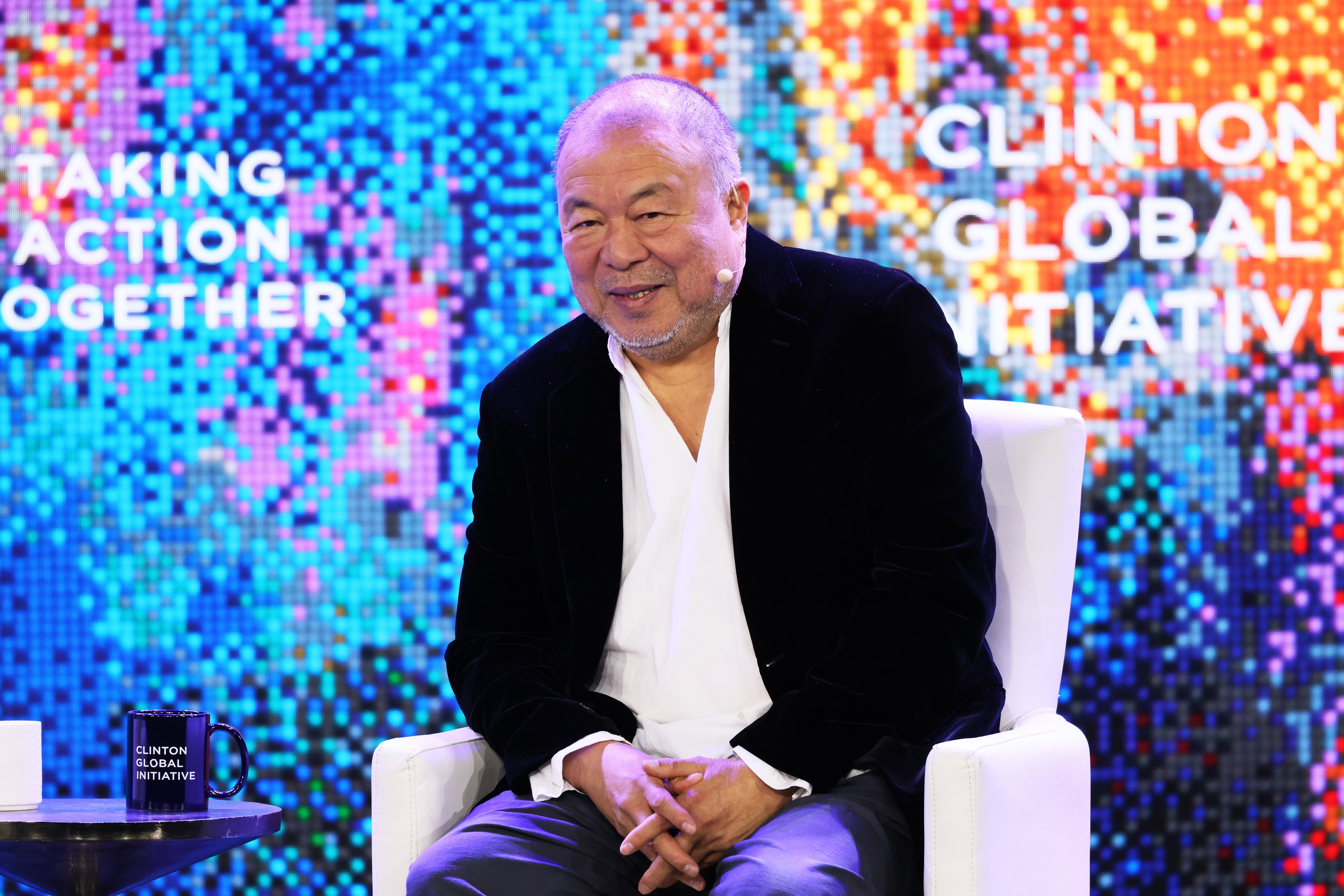 Dissident artist Ai Weiwei returns to China after 10 years in exile