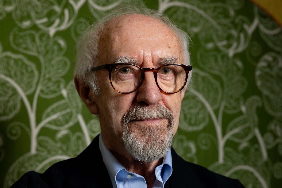 Jonathan Pryce: ‘When I look in the mirror, I don’t see an old person’