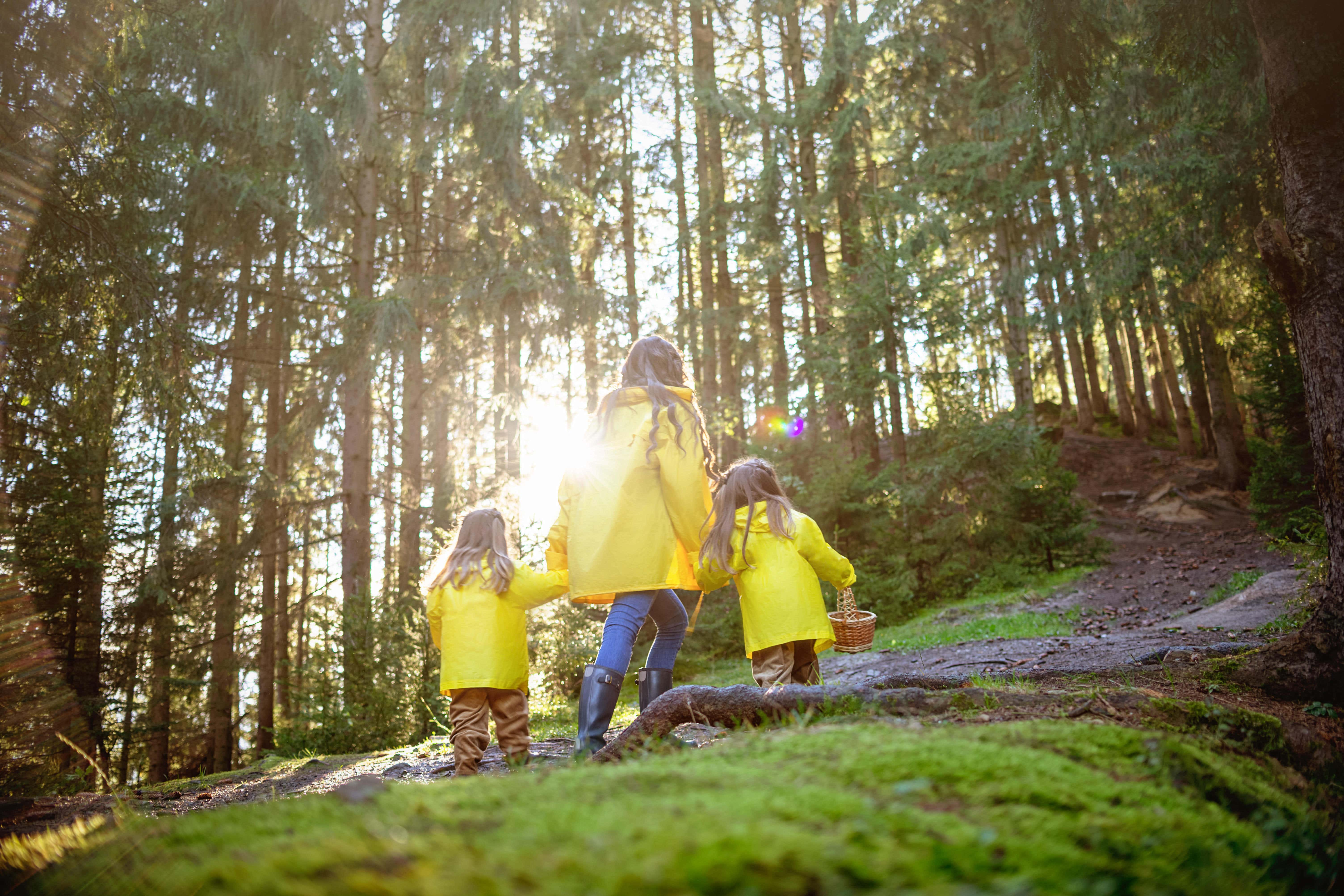 8 money-saving tips for a cheap half-term