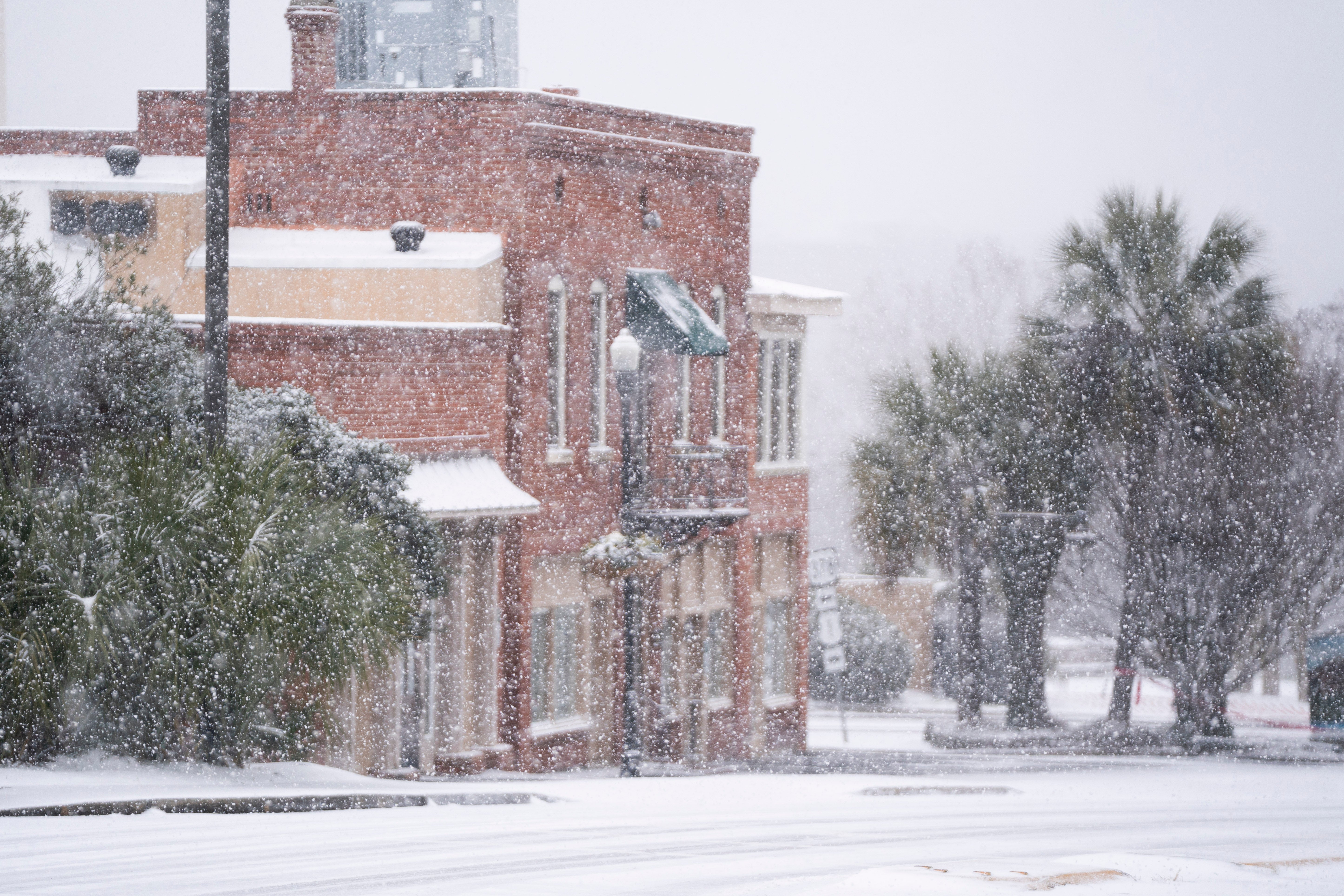 Part of the Smoky Mountains saw up to 22.5 inches of snow this weekend, according to AccuWeather