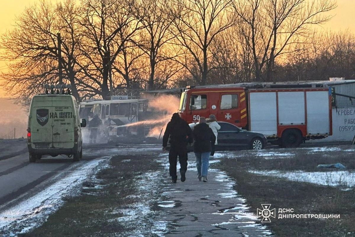 Ukraine-Russia war latest: 15 miners killed in Russian strike on bus after peace talks delayed