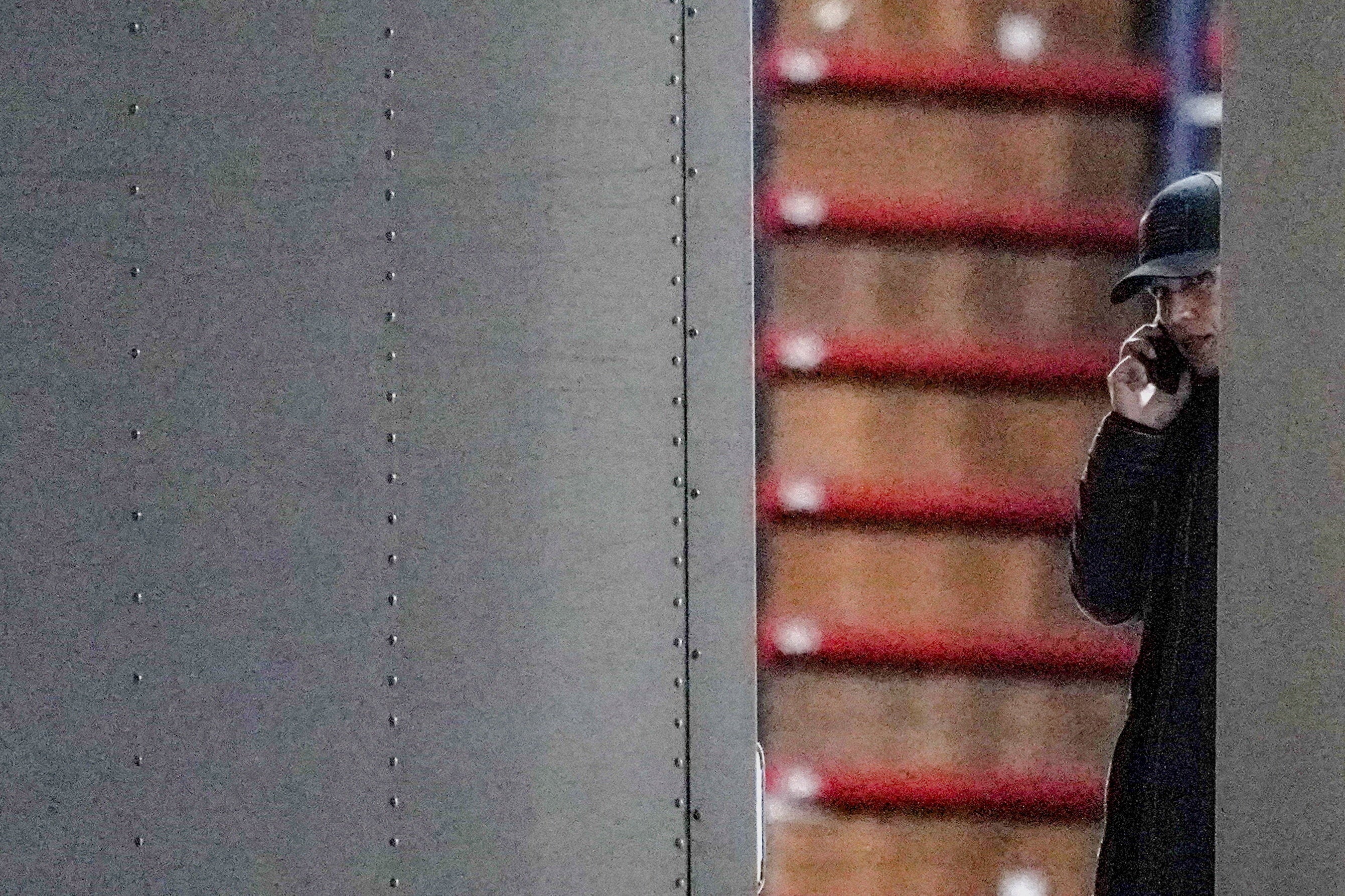 <p>Director of National Intelligence Tulsi Gabbard was spotted during the execution of a search warrant at the Fulton County Election Hub and Operation Center in relation to the 2020 election</p>