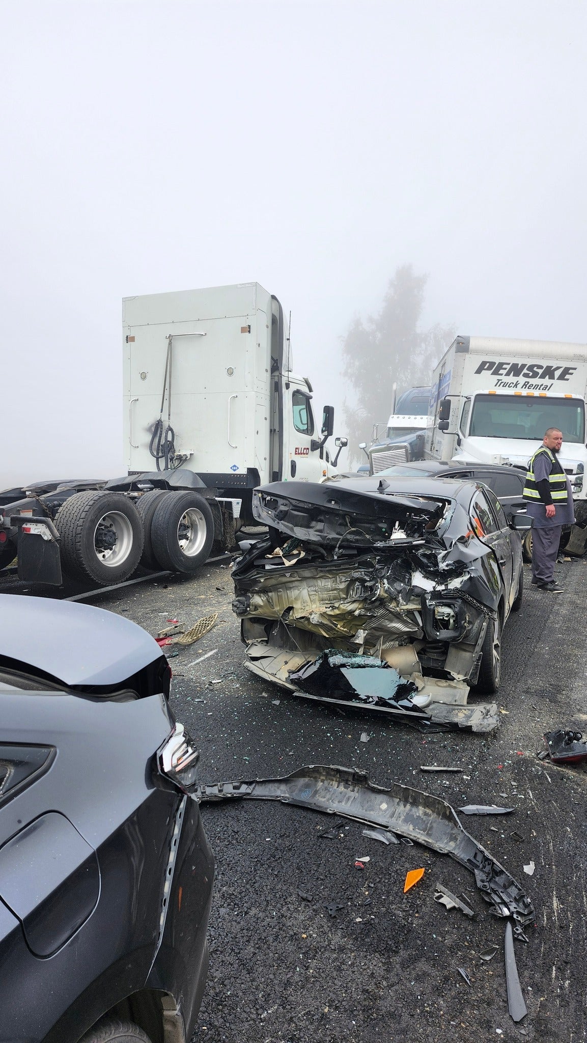 <p>Ten people were taken to the hospital with injuries after 59 vehicles were involved in a pile-up on California’s Highway 99 Saturday morning </p>