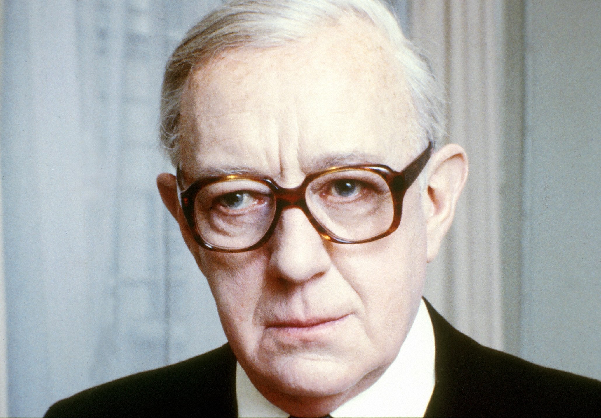<p> Alec Guinness as George Smiley</p>