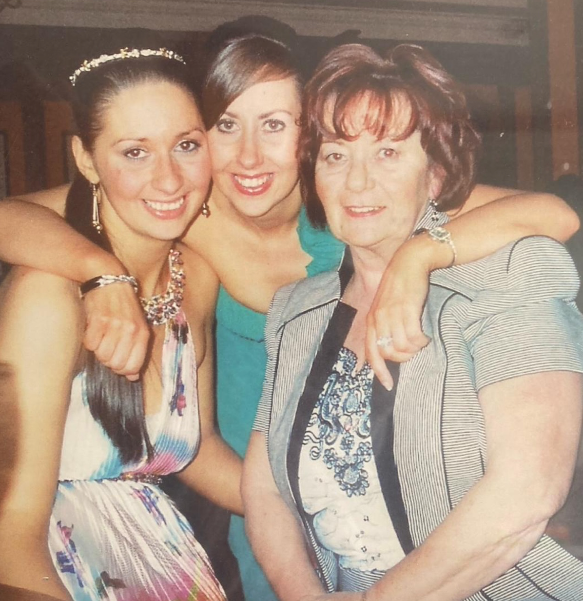 Another snap showed Rachel and her mum with another relative