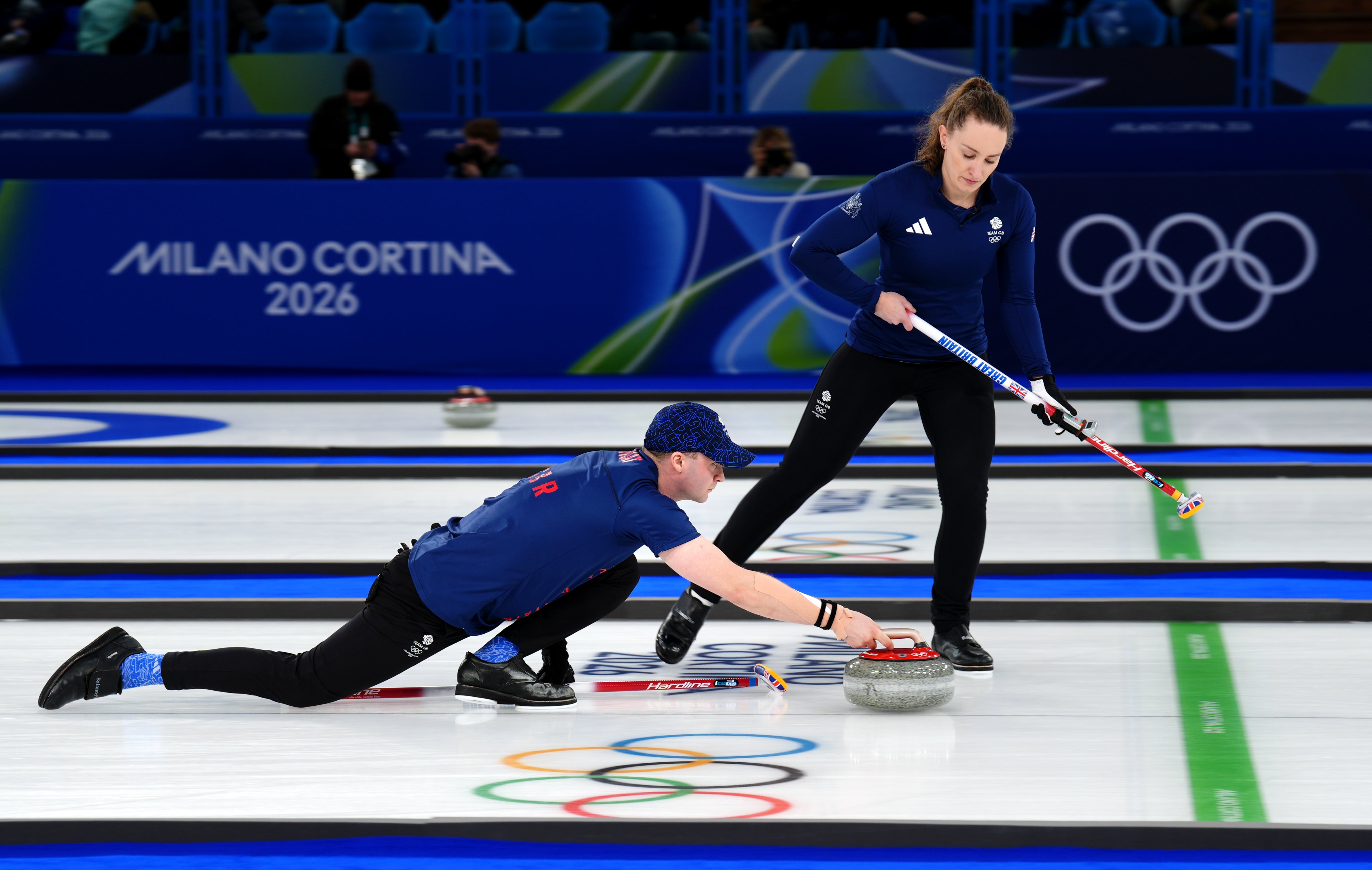 Team GB's Bruce Mouat and Jennifer Dodds won their opening round robin match against Norway