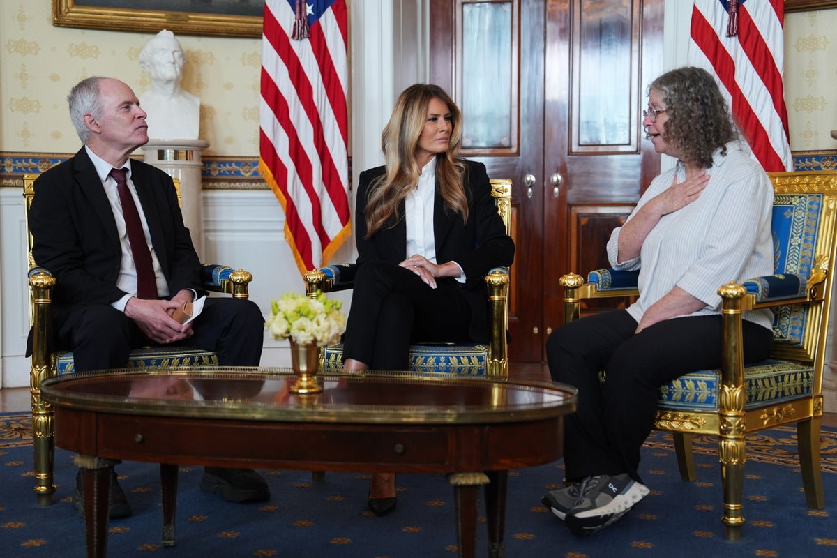 Melania bristles at Epstein question when confronted by reporter at event to honor Israeli hostages