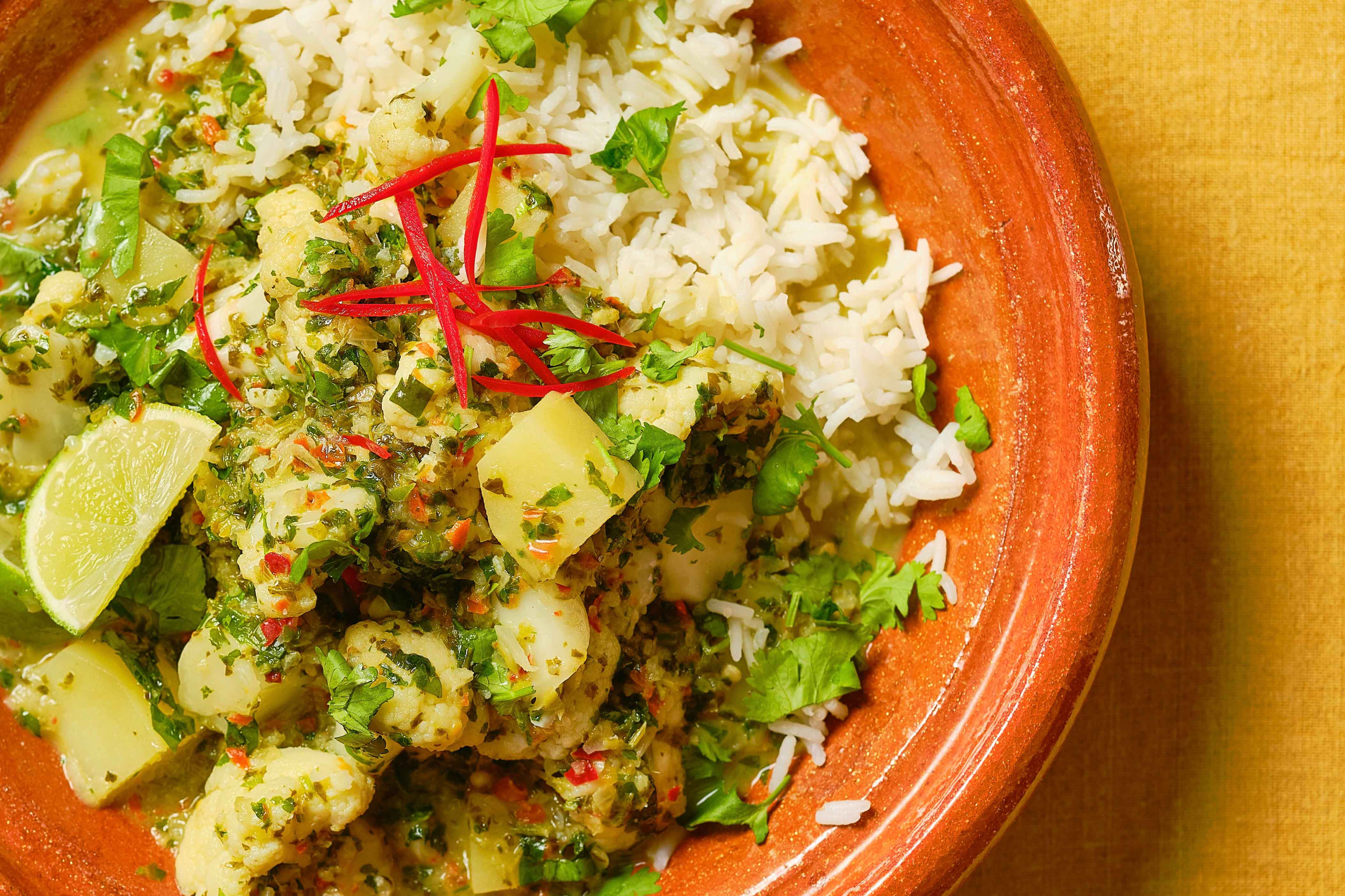 This cauliflower and potato coconut curry sings with freshness and zing