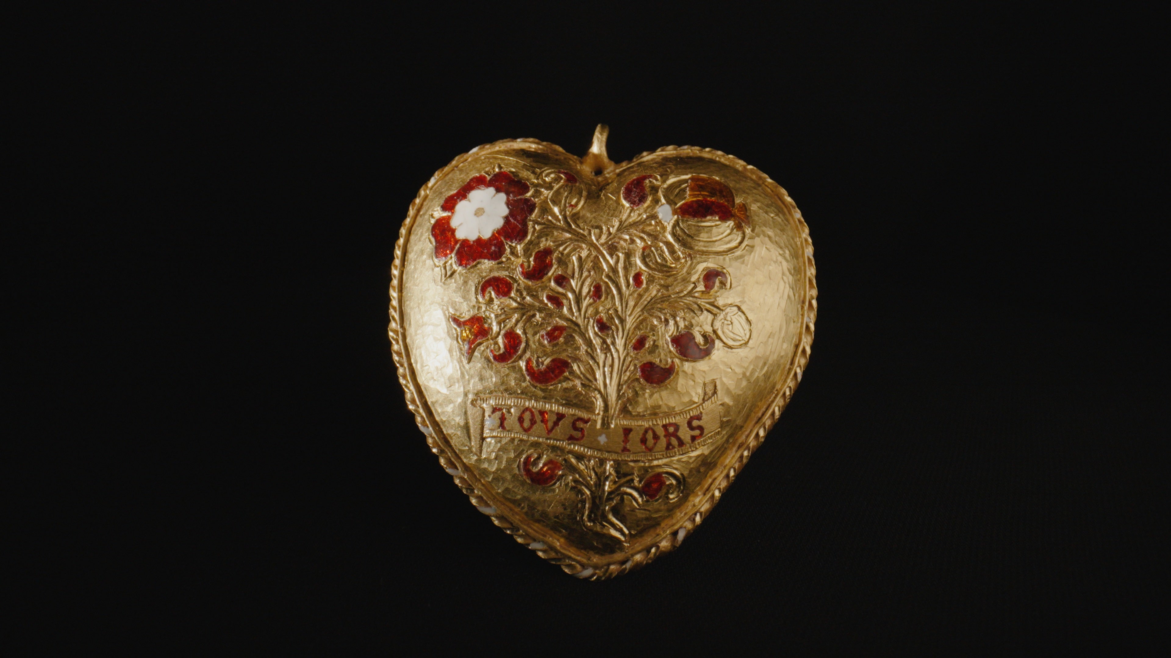 The British Museum has successfully raised £3.5 million to save this pendant, which is linked to Henry VIII's marriage to his first wife, Katherine of Aragon