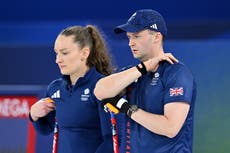 Bruce Mouat and Jennifer Dodds fall short in bid to guarantee Team GB’s first medal
