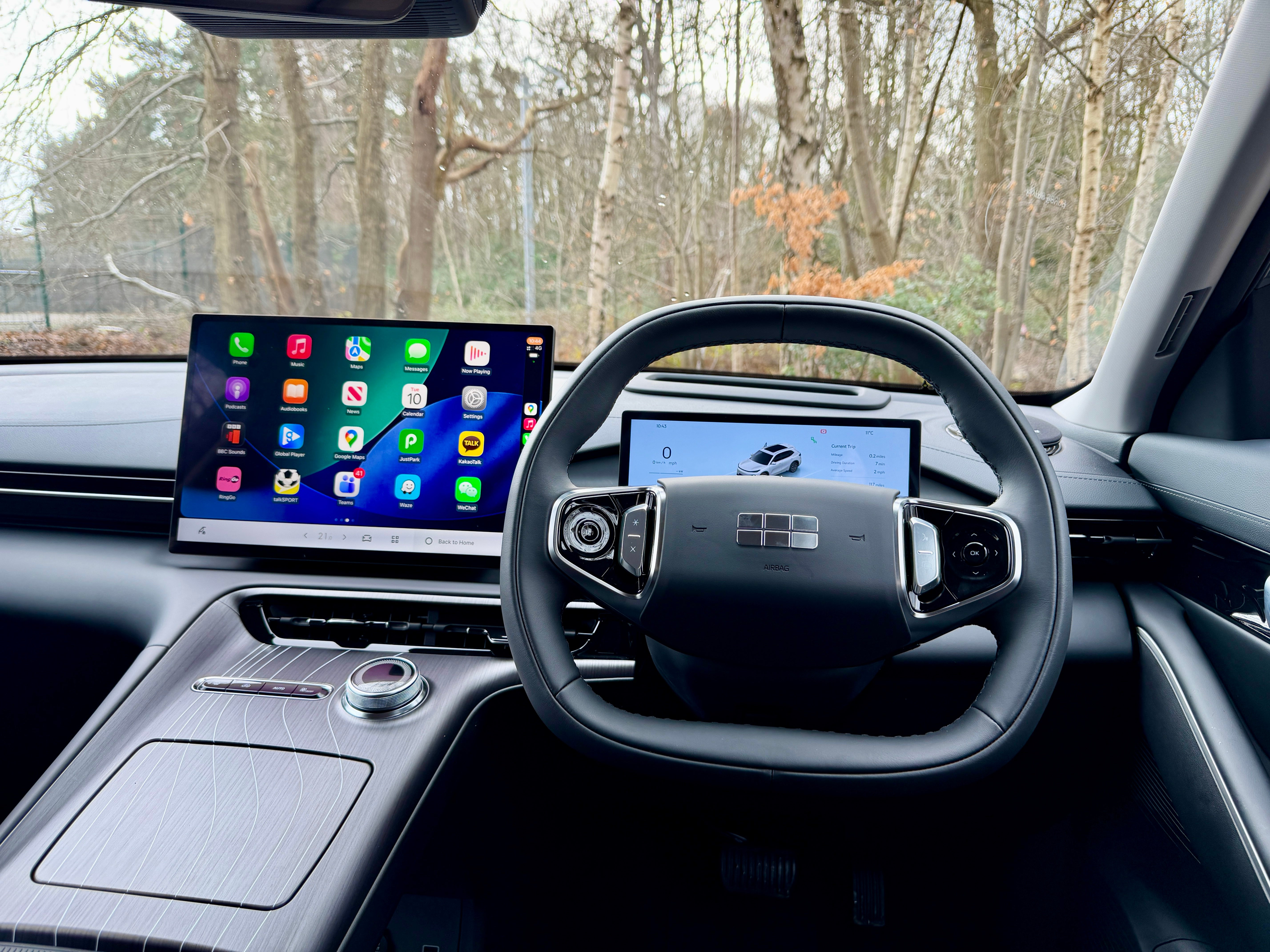 The 15-inch touchscreen works well in the Geely Starray EM-I, but hides too many controls, like the rear demister